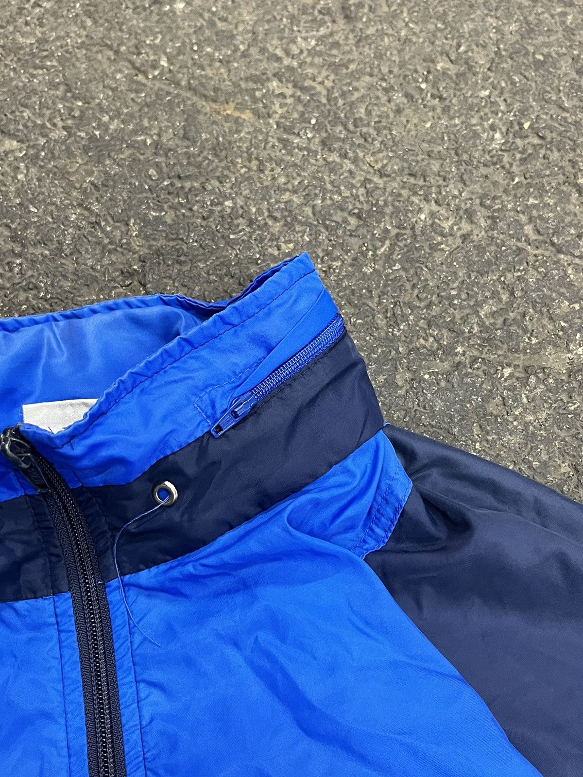Nike × Vintage Nike windbreaker 90s lightweight jacket drill streetwear Size US L / EU 52-54 / 3 - 6 Thumbnail
