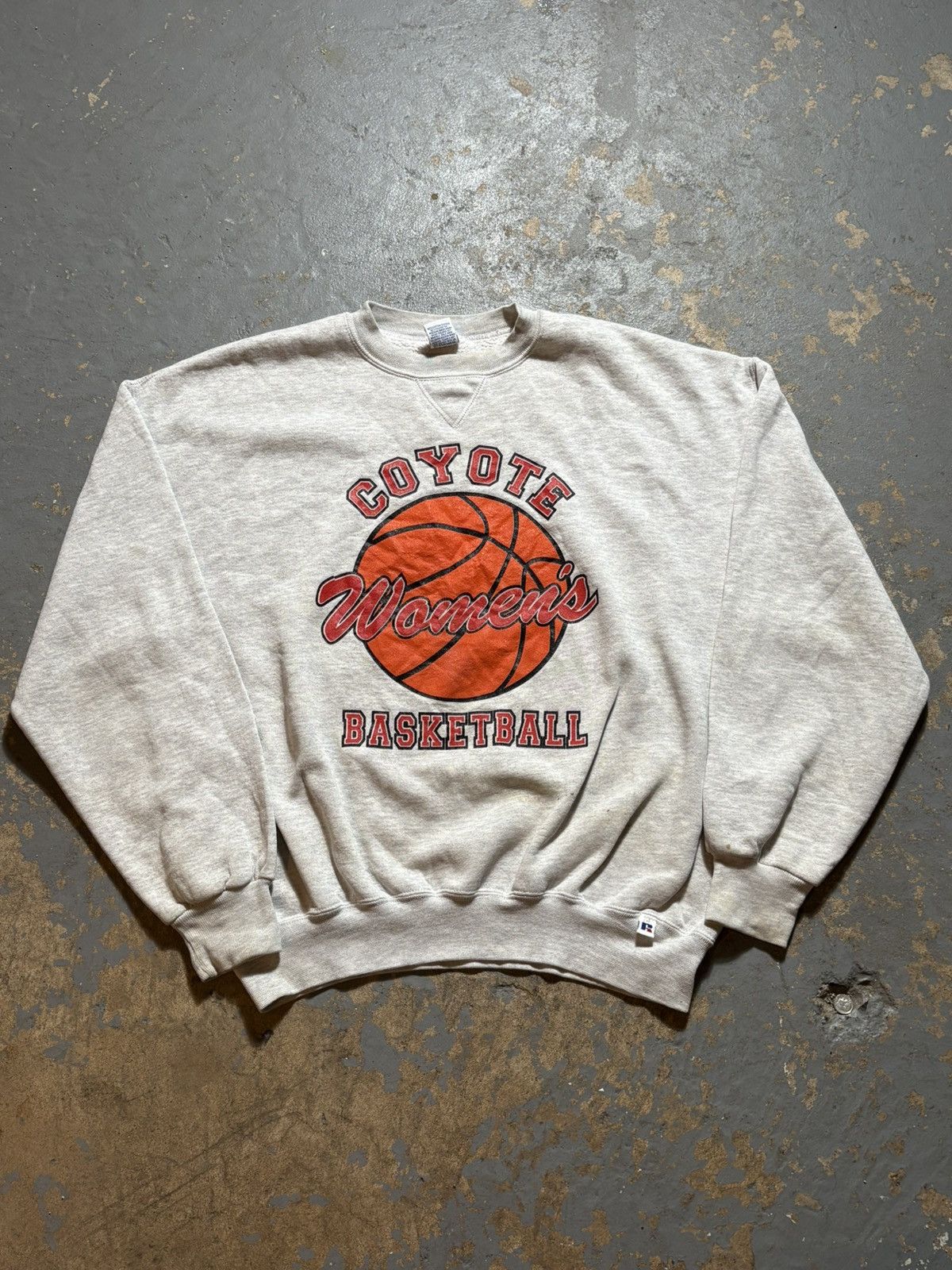 Russell Athletic × Vintage Coyote basketball vintage Russel athletic sweatshirt Size US M / EU 48-50 / 2 - 1 Thumbnail