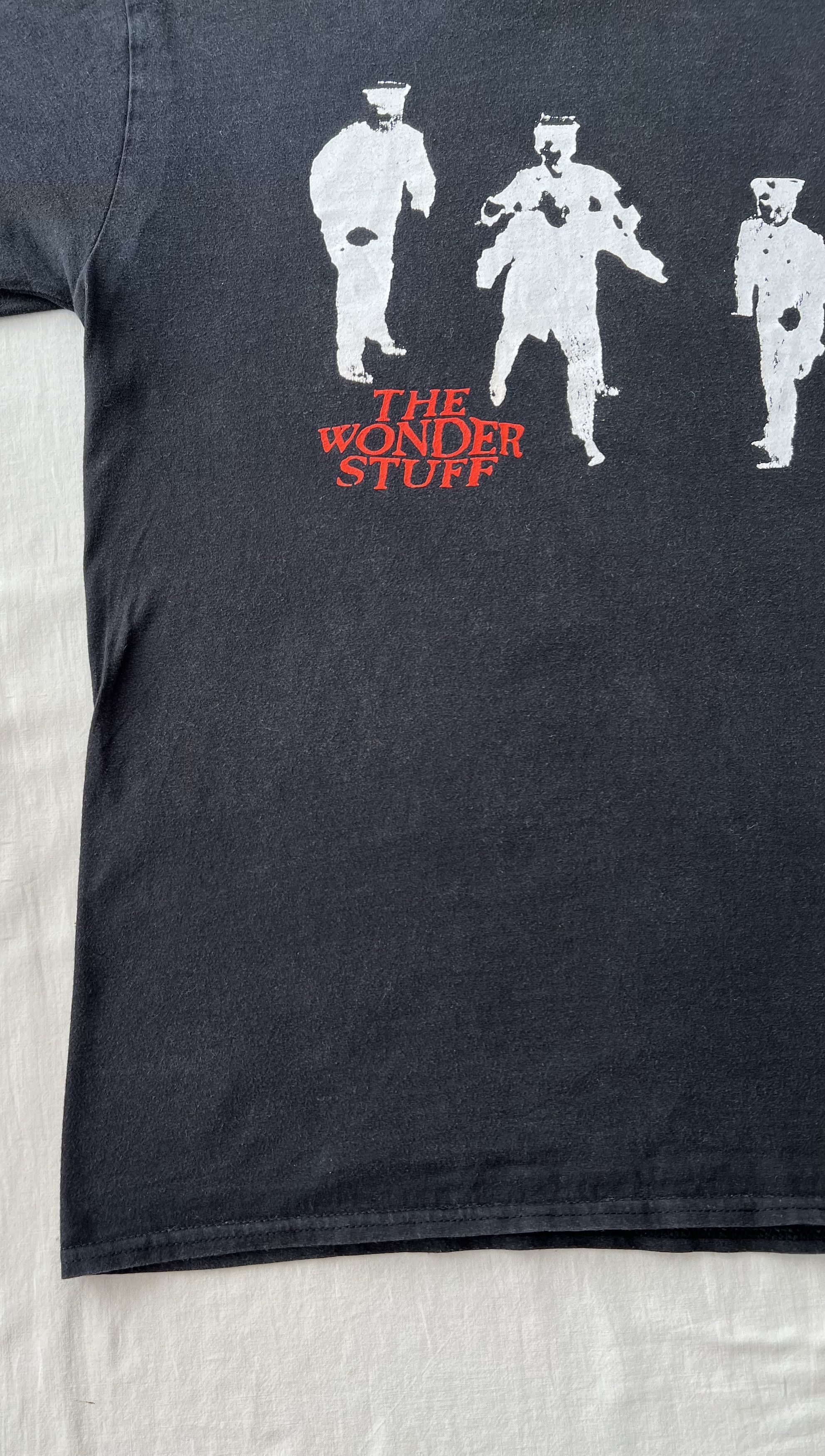 Band Tees Vintage 2000s The Wonder Stuff Groovers Back on Manoeuvres Size US L / EU 52-54 / 3 - 7 Thumbnail