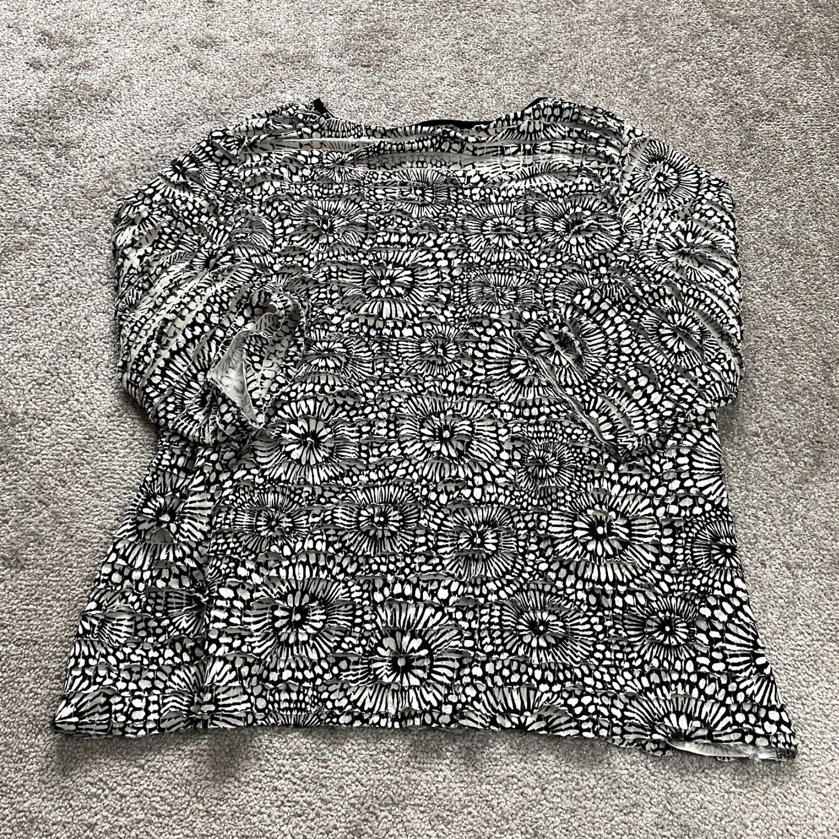 Vintage Jaclyn Smith Blouse Womens XL Black white geometric Round Neck 3/4 Sleeve Casual Size XL / US 12-14 / IT 48-50 - 2 Thumbnail