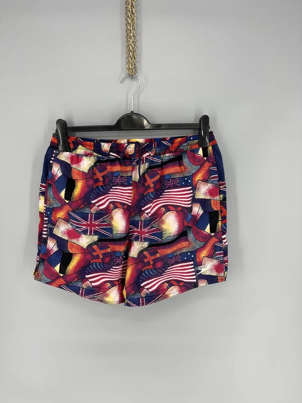 Vintage Vintage Y2K Art Streetwear Hawaiian Shorts Fashion Grailed Size US 32 / EU 48 - 1 Thumbnail
