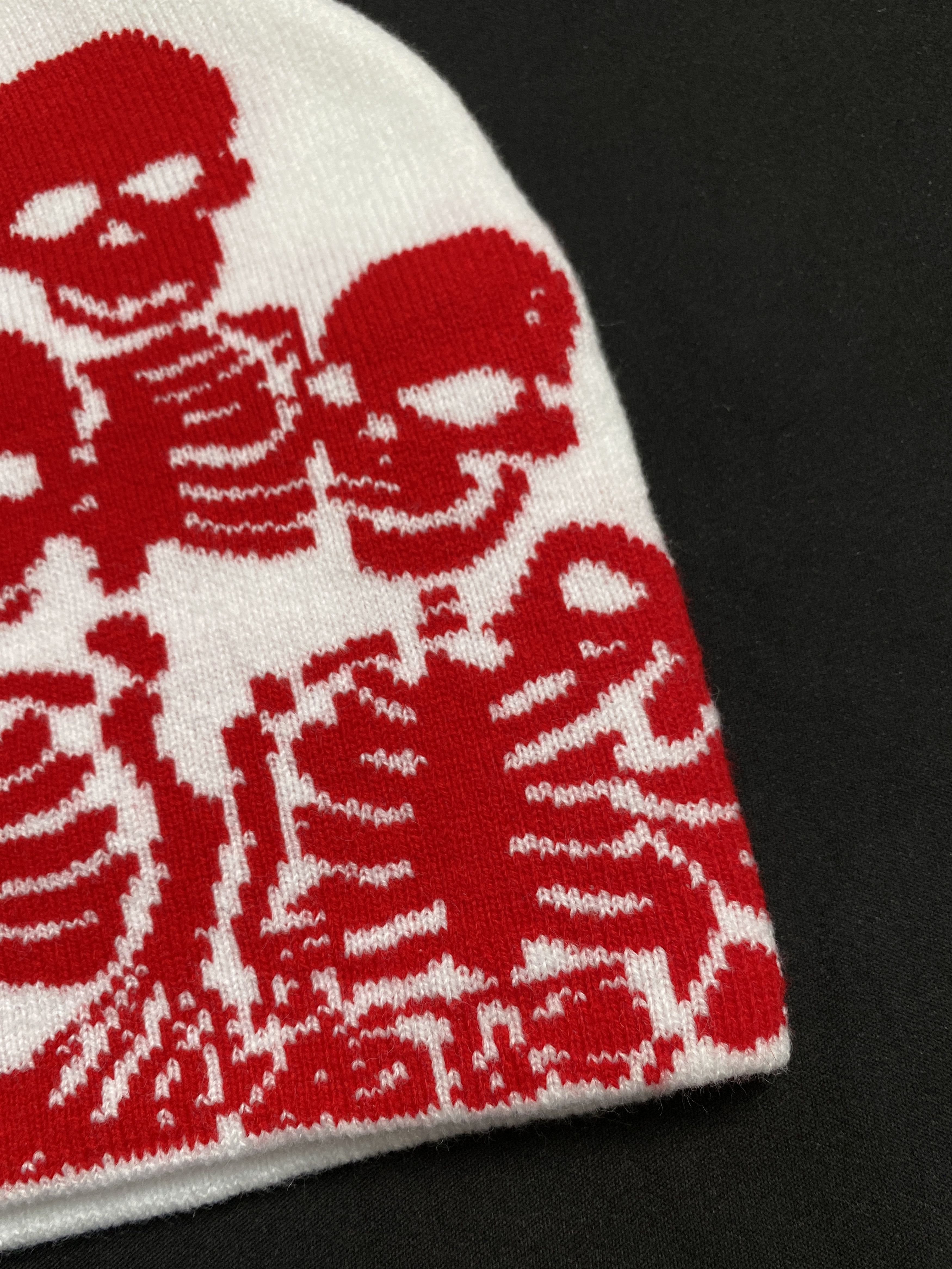 Japanese Brand Rare Skeleton Graphic design No Cuff Knit White Beanie OS Size ONE SIZE - 4 Thumbnail