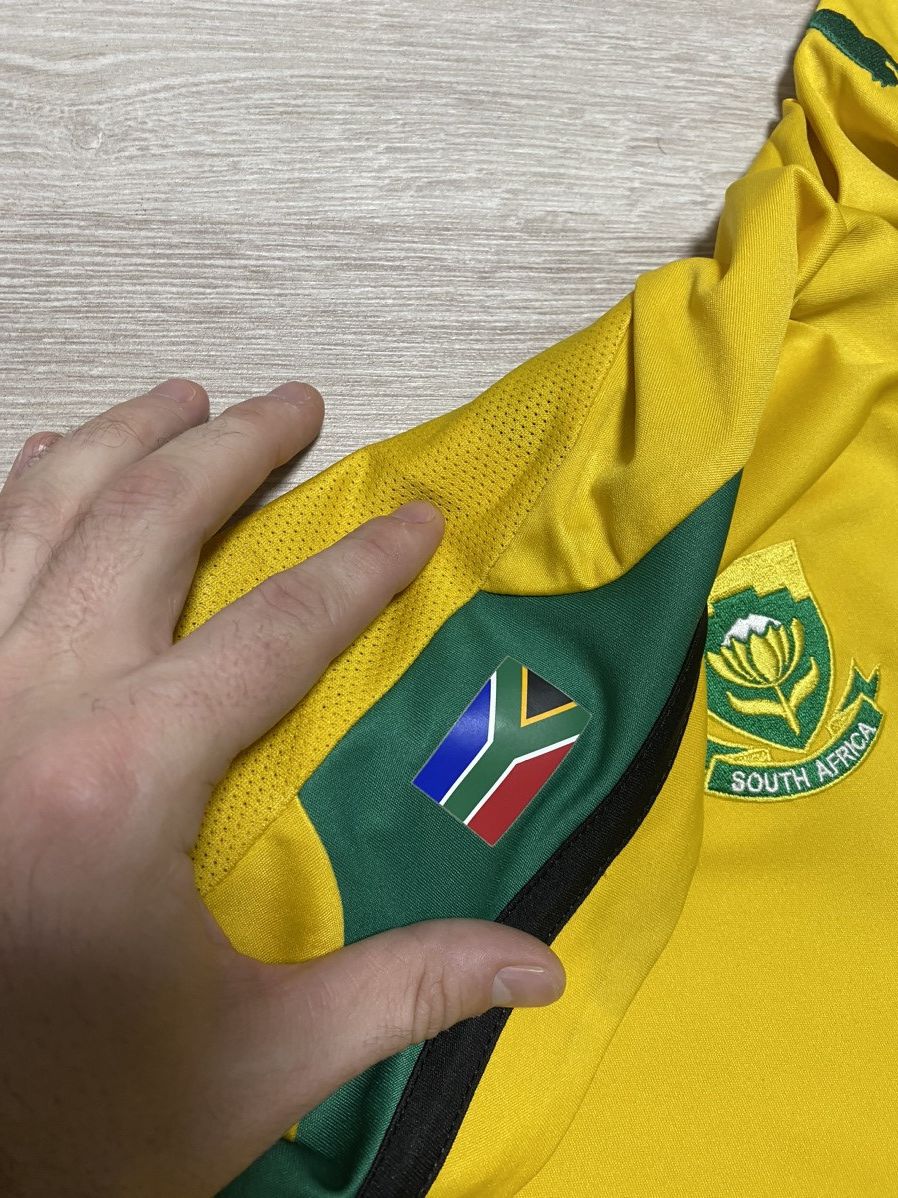 Puma SOUTH AFRICA 2012/13 HOME FOOTBALL SHIRT SOCCER JERSEY PUMA Size US S / EU 44-46 / 1 - 9 Thumbnail