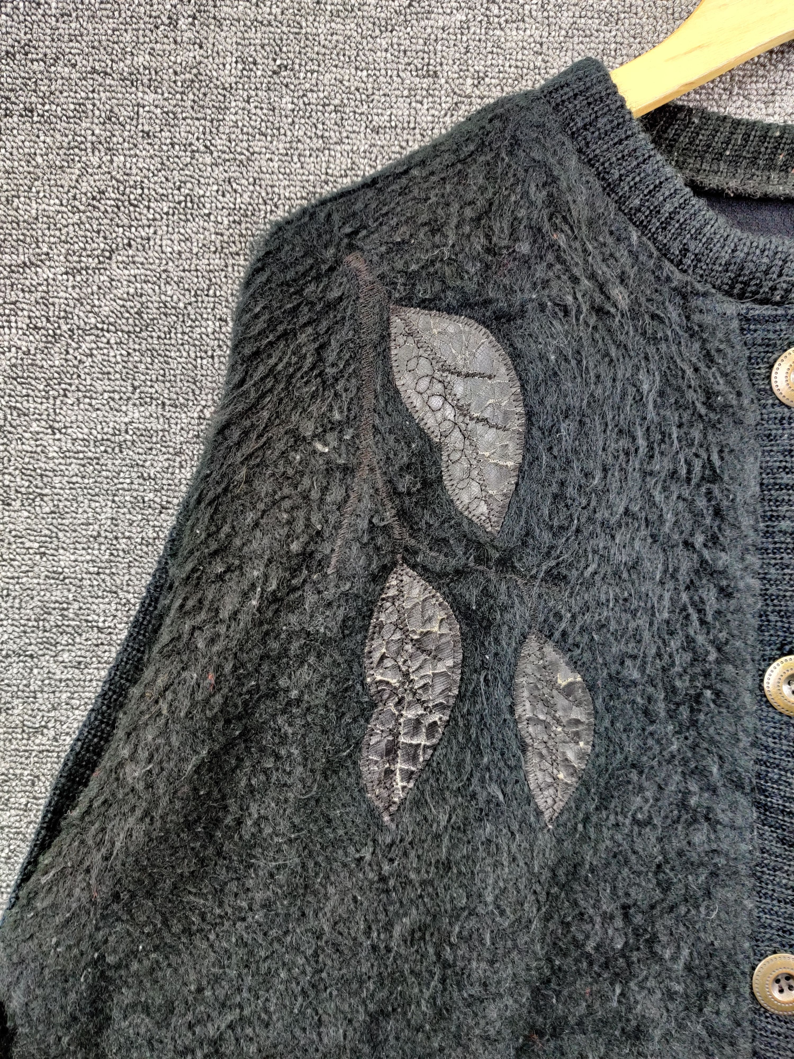Aran Isles Knitwear Vintage Unbrand Knit Cardigan Button Up By B.O Fashion Size US XL / EU 56 / 4 - 7 Thumbnail