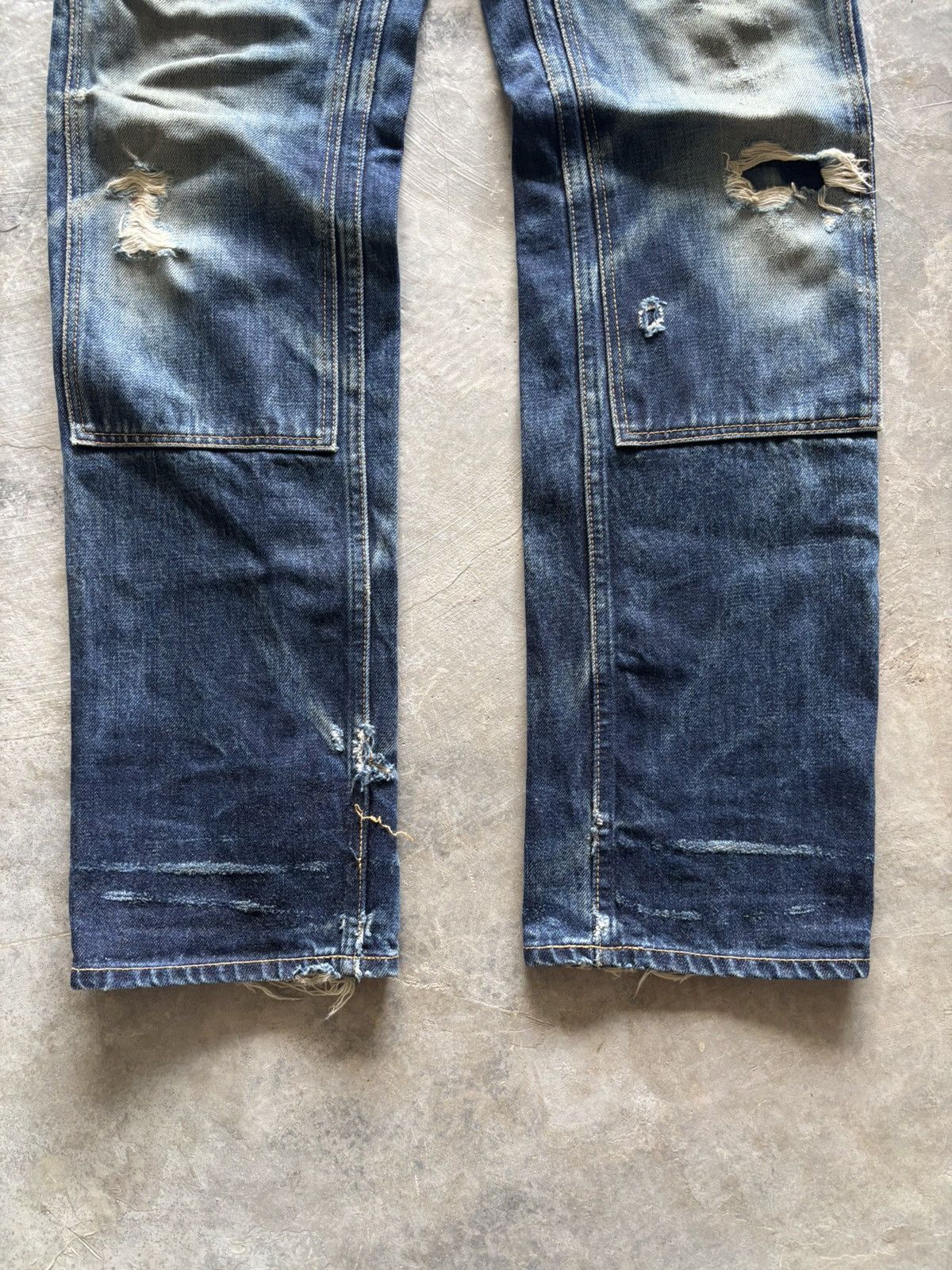 Number (N)ine DISTRESSED NUMBER (N)INE BIRDS DOUBLE KNEE CARPENTER DENIM Size US 32 / EU 48 - 15 Thumbnail