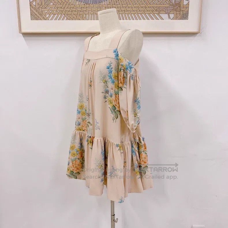 Alexander McQueen Alexander Mcqueen Floral off-shoulder dress Size XS / US 0-2 / IT 36-38 - 4 Thumbnail
