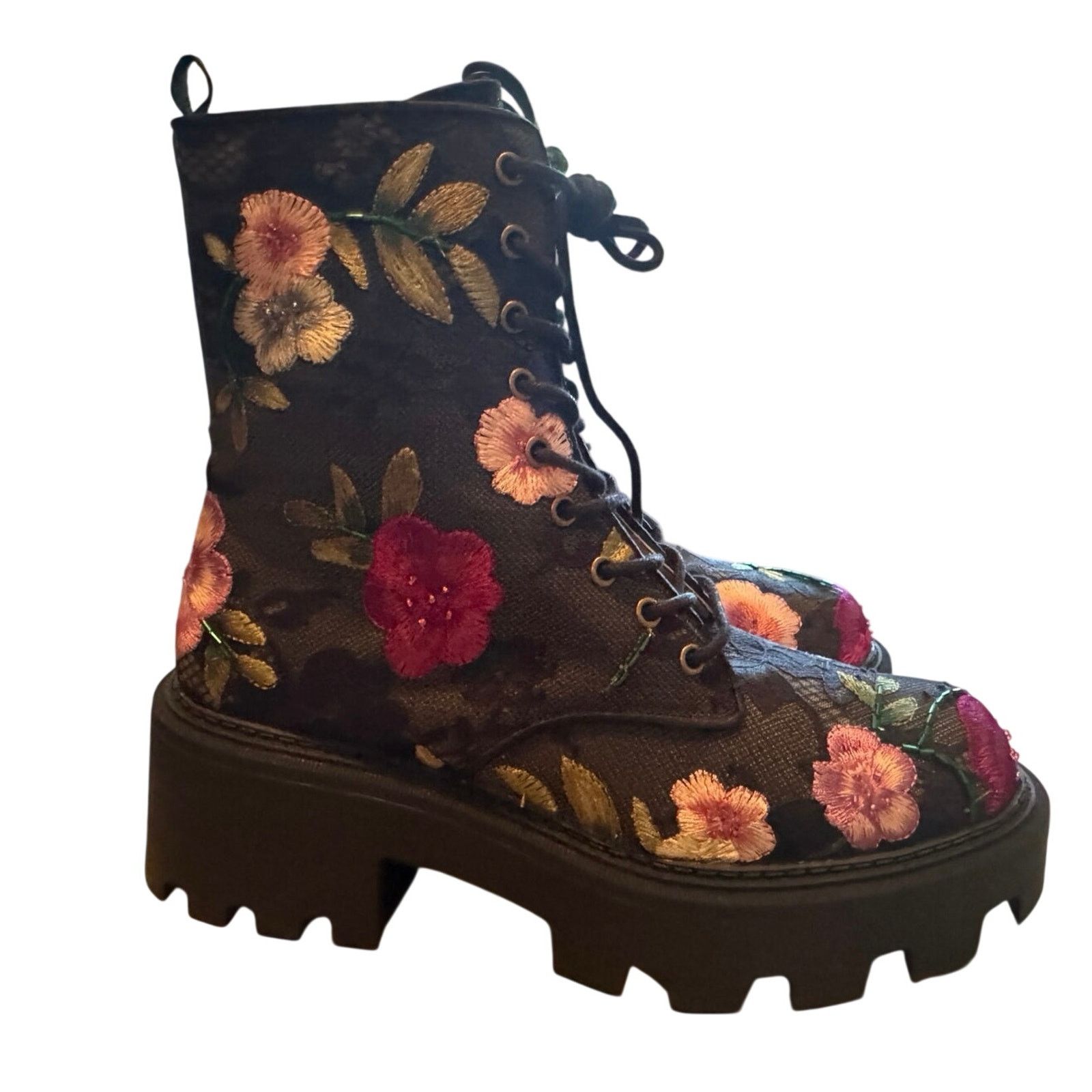 Betsey Johnson BETSEY JOHNSON Polli Beaded Floral Combat Boot Size 10 New Size US 10 / IT 40 - 9 Thumbnail