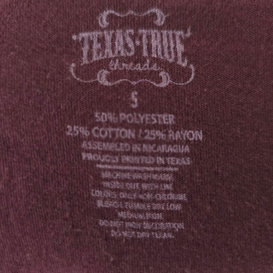 Vintage Texas True Threads T Shirt Womens Size Small Maroon Red Southwestern Print Size S / US 4 / IT 40 - 5 Thumbnail