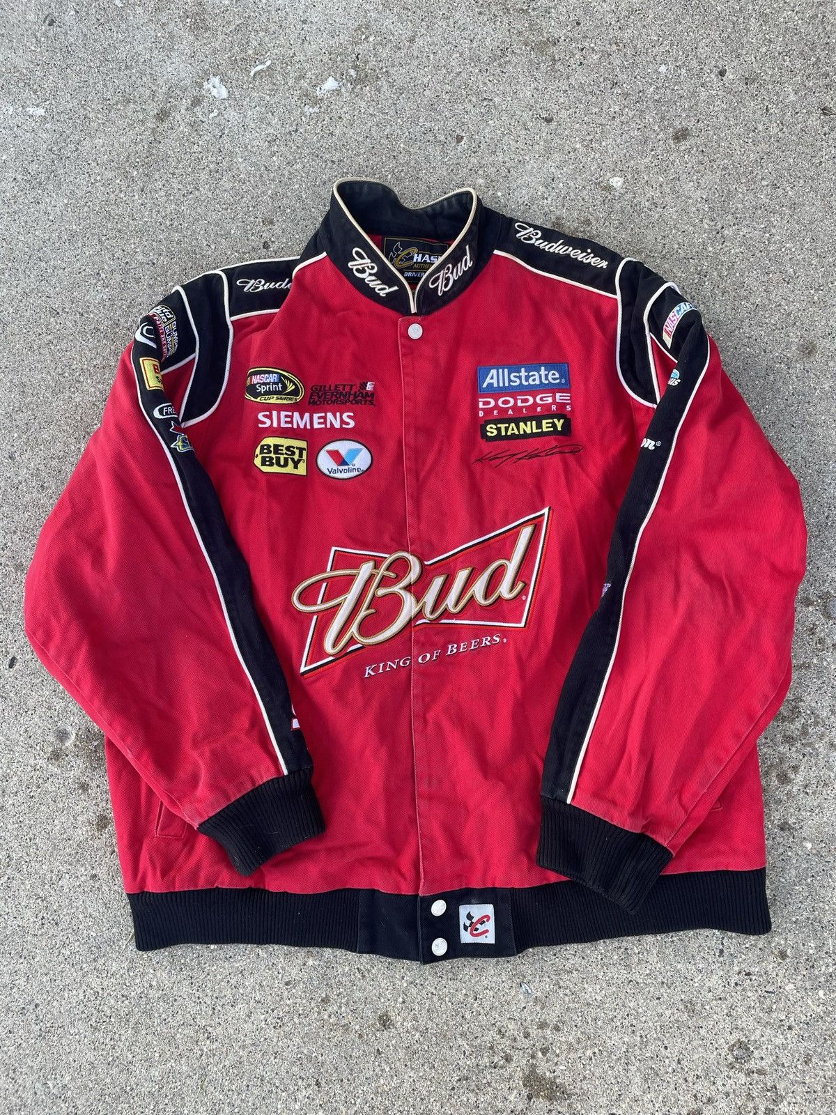 image of Chase Authentics x Nascar Vintage Kasey Kahne Budweiser Racing Jacket in Red, Men's (Size 2XL)