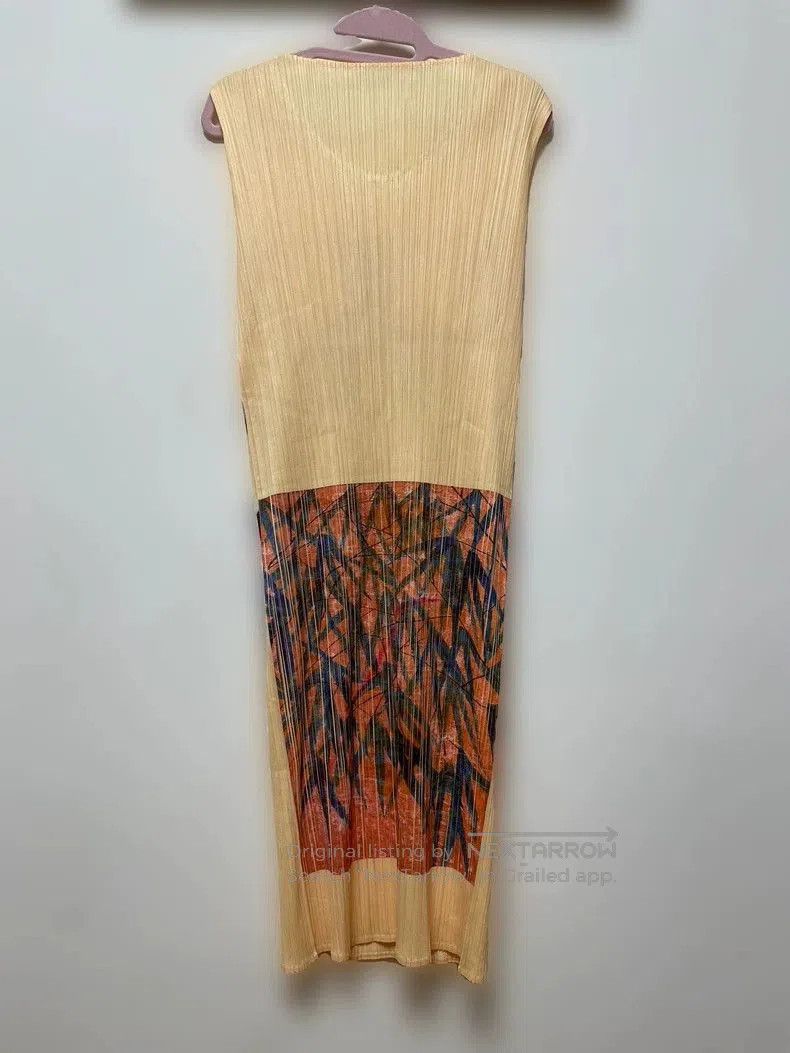 Issey Miyake ISSEY MIYAKE Pleats Please Sleeveless Dress . Size M / US 6-8 / IT 42-44 - 2 Thumbnail