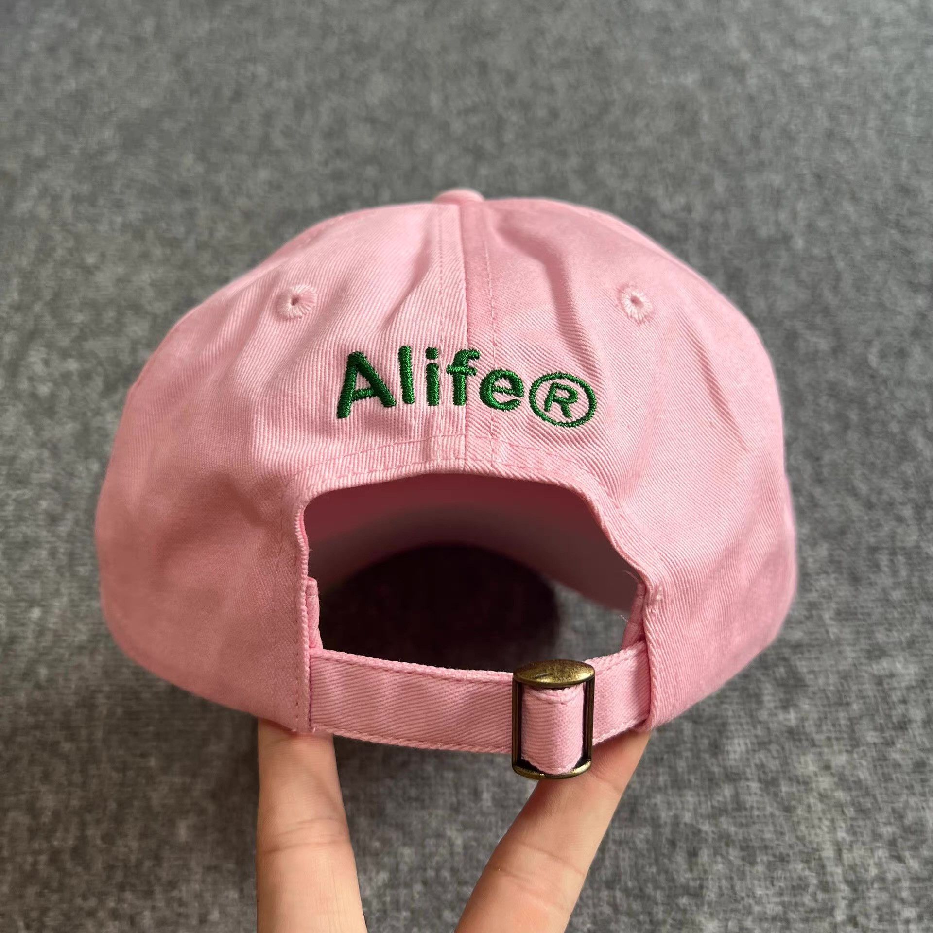 Alife AlifeSolidColorClassicEmbroideredCurvedBrim Baseball Cap Q7 Size ONE SIZE - 6 Thumbnail