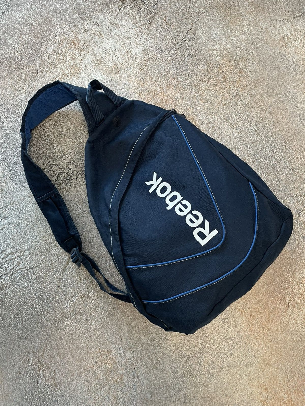 Reebok Big Logo Sling Bag in Blue, Men's
