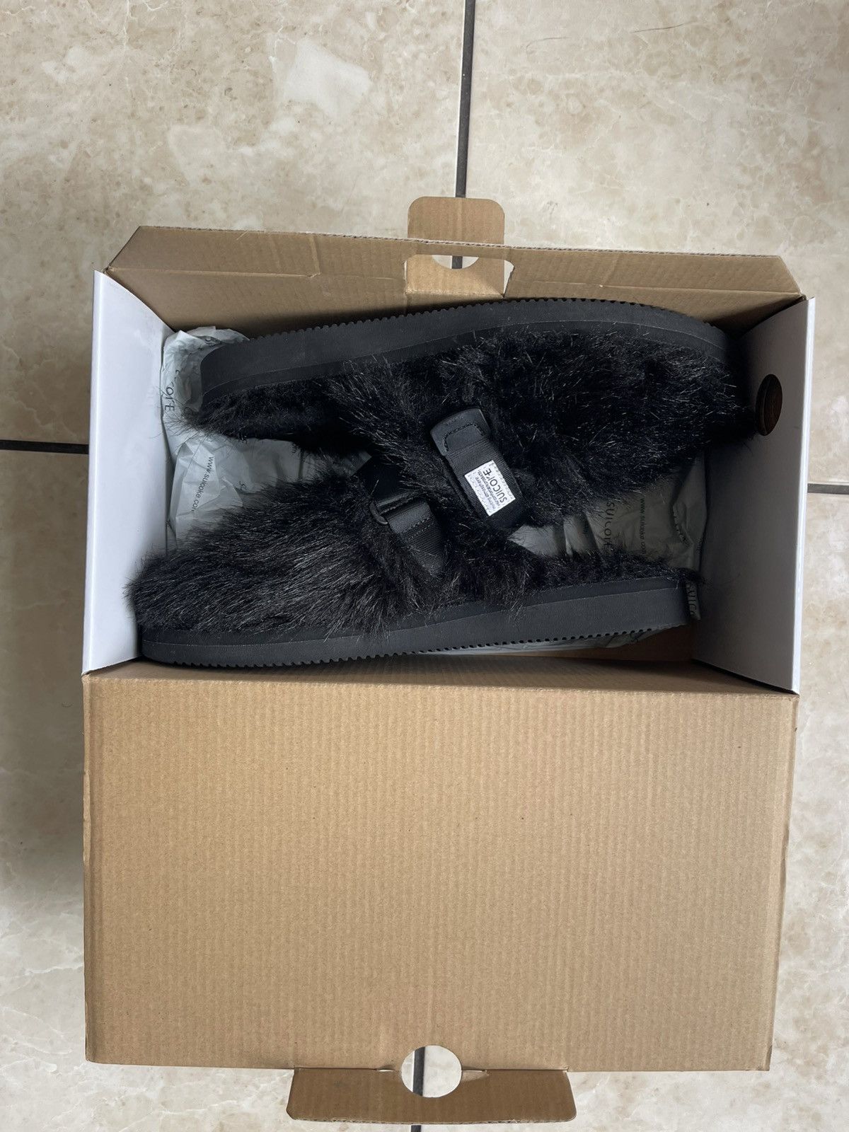 Suicoke Suicoke fur slides Size US 9 / EU 42 - 2 Thumbnail