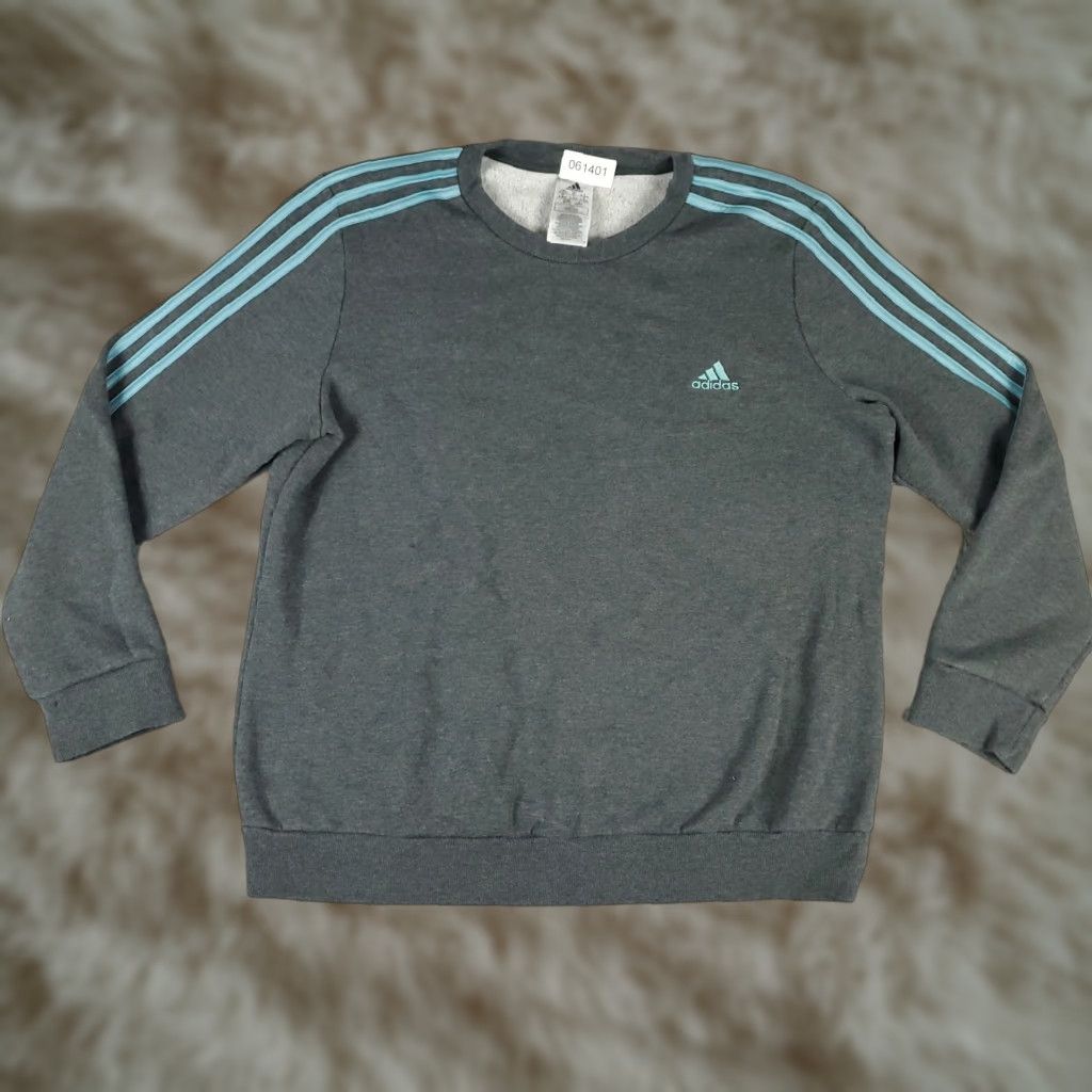 Adidas VINTAGE Adidas Women's Pullover Sweater Size XL Gray Blue Cotton Casual Modern Size XL / US 12-14 / IT 48-50 - 1 Thumbnail