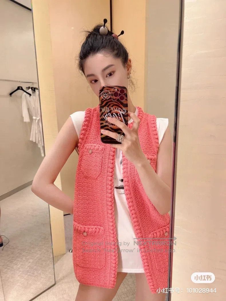 Chanel Chanel Watermelon red knitted vest Size XS / US 0-2 / IT 36-38 - 7 Thumbnail
