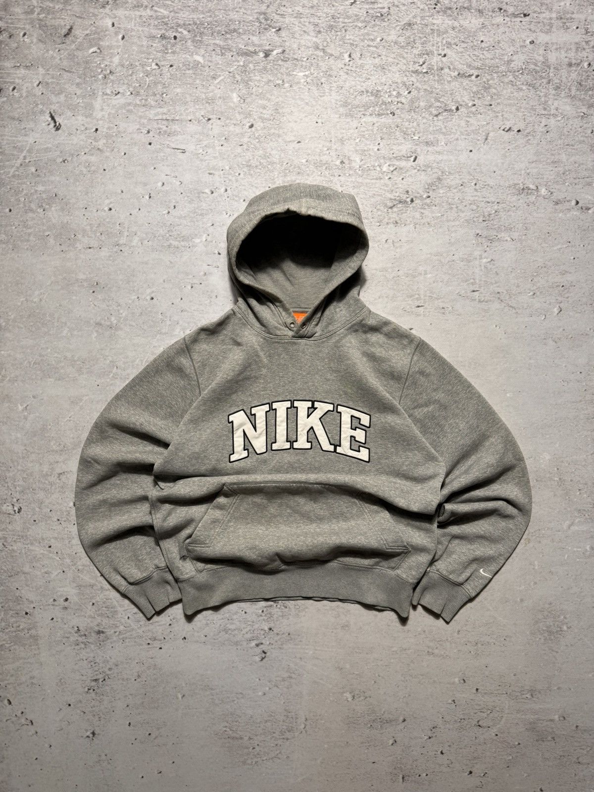 Nike × Vintage NIKE VINTAGE CENTER LOGO OVERSIZE BOXY HOODIE Size US S / EU 44-46 / 1 - 1 Thumbnail