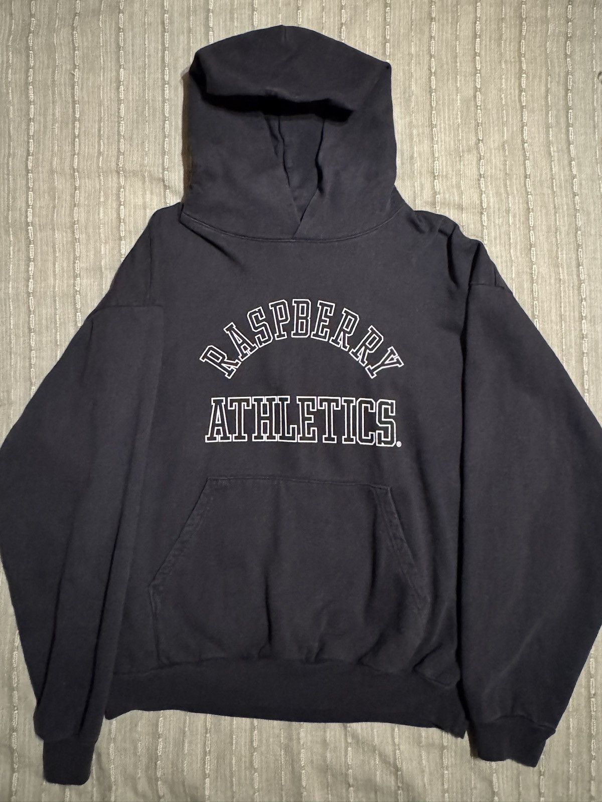 The GV Gallery GV gallery Raspberry Athletics Hoodie Size US L / EU 52-54 / 3 - 2 Thumbnail