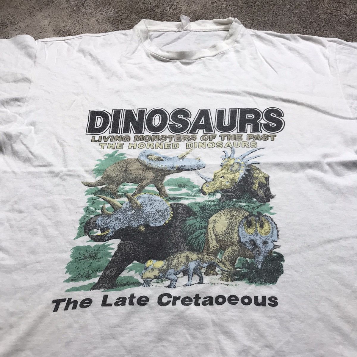 Vintage Vintage 90s Sun Faded Dinosaurs Graphic Tee Y2K Skate XXL Size US XXL / EU 58 / 5 - 3 Thumbnail