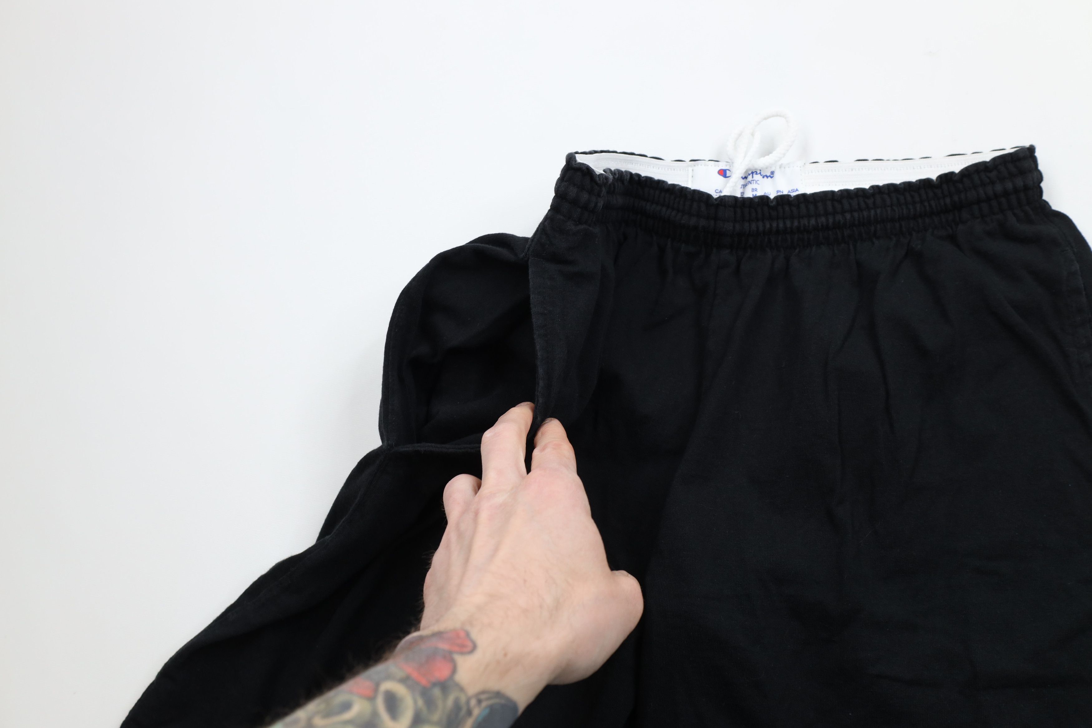 Champion × Vintage Vintage 90s Champion Classic Logo Above Knee Shorts Black Size US 32 / EU 48 - 6 Thumbnail