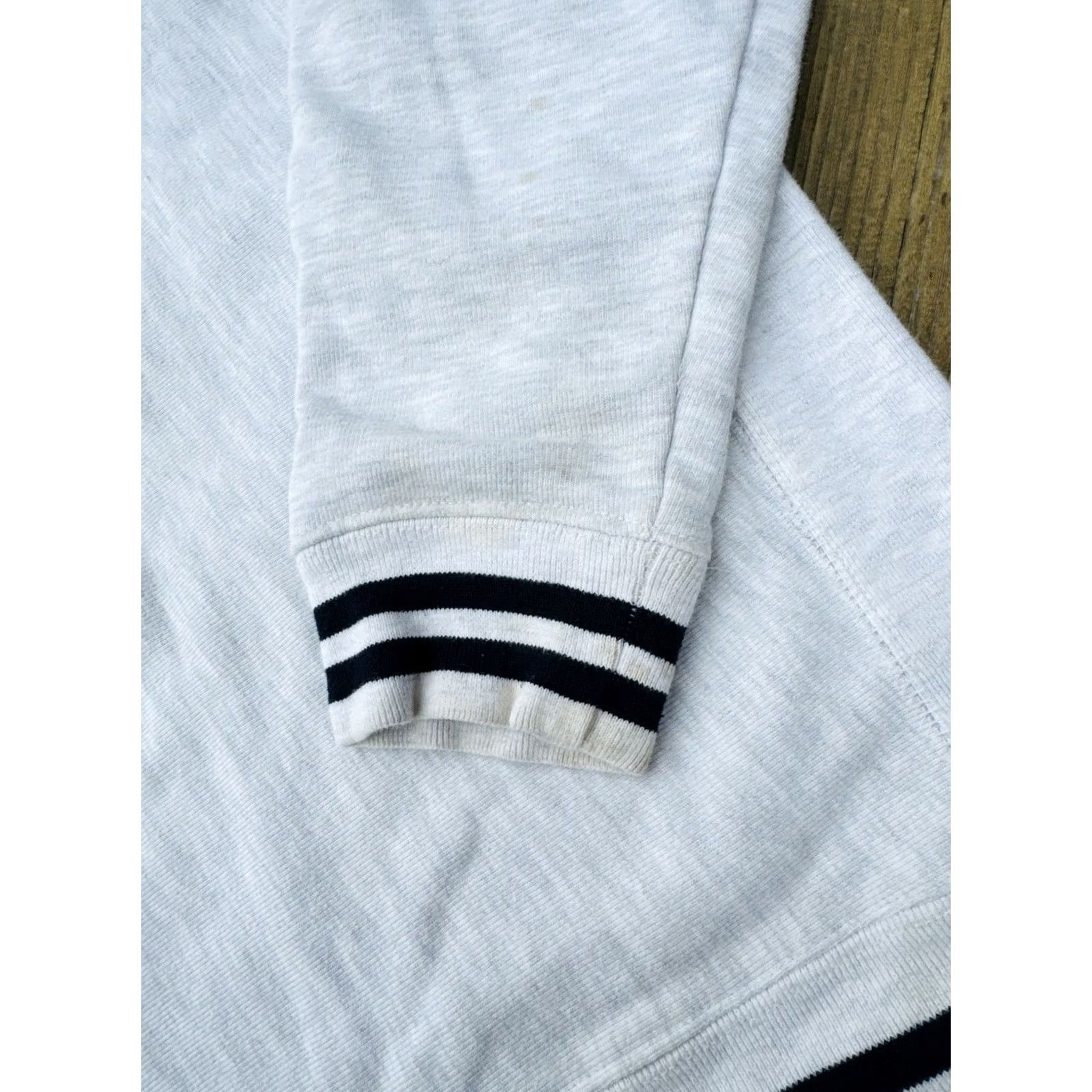 Champion Champion Reverse Weave US Coast Guard Crewneck Sweatshirt Adult Medium Gray 90s Mens Size US M / EU 48-50 / 2 - 4 Thumbnail
