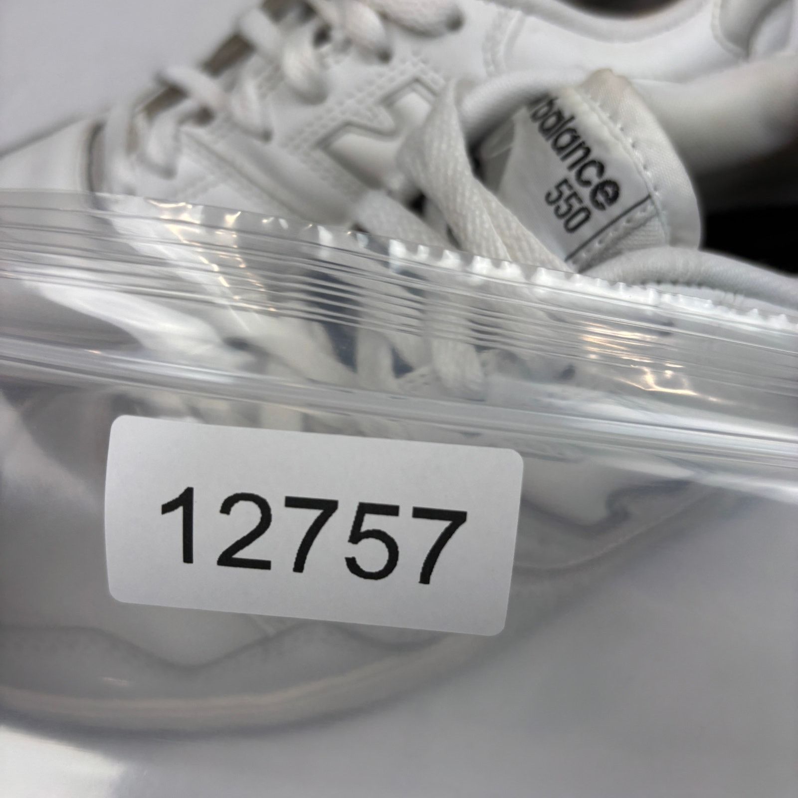 New Balance New Balance BB550 White Sneakers Shoes Unisex W's 7 M's 5.5 Size US 5.5 / EU 38 - 10 Thumbnail