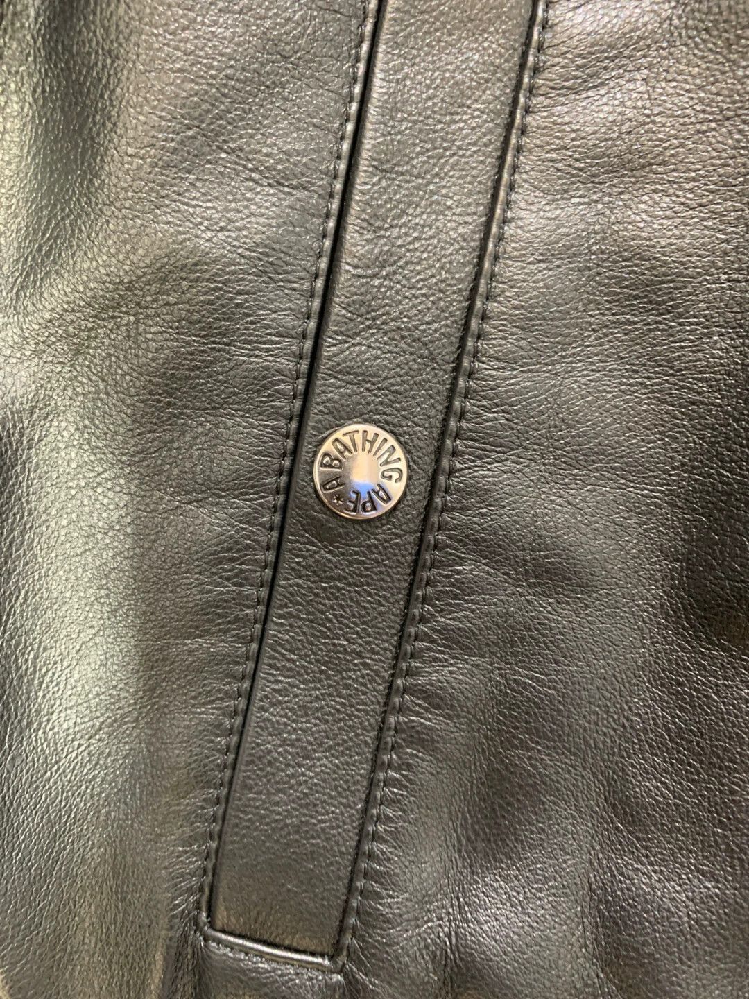 Human Made Human Made BAPE Cowhide Flight Jacket Size M Size US M / EU 48-50 / 2 - 4 Thumbnail