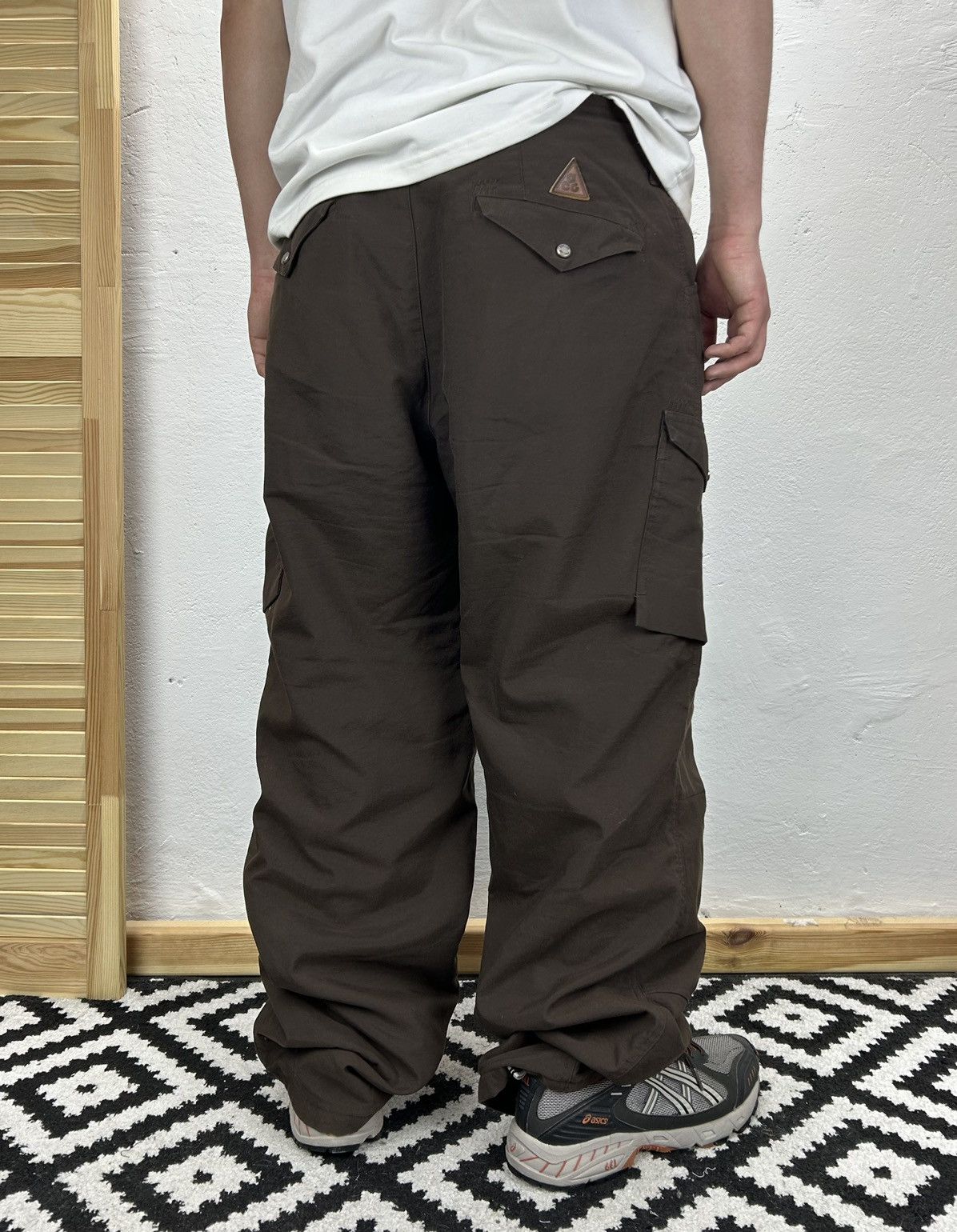 Nike ACG × Vintage Nike ACG Vintage Warm Cargo Pant Brown Size 36 Size US 36 / EU 52 - 1 Thumbnail