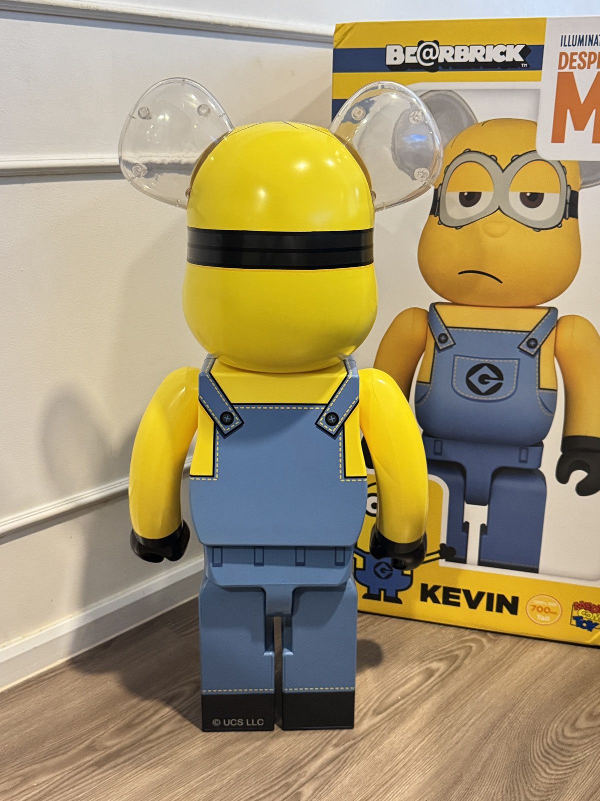 Other Bearbrick x Descipable Me Kevin 1000% Size ONE SIZE - 3 Thumbnail