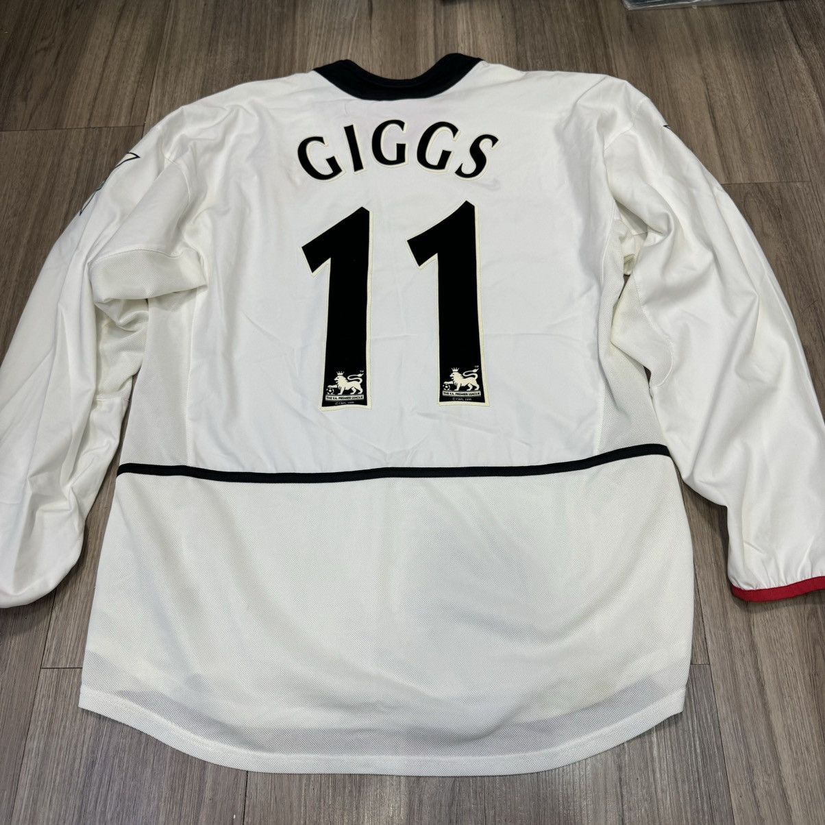 Nike Manchester united 02/03 longsleeves away shirt #11 Giggs Size US M / EU 48-50 / 2 - 2 Thumbnail