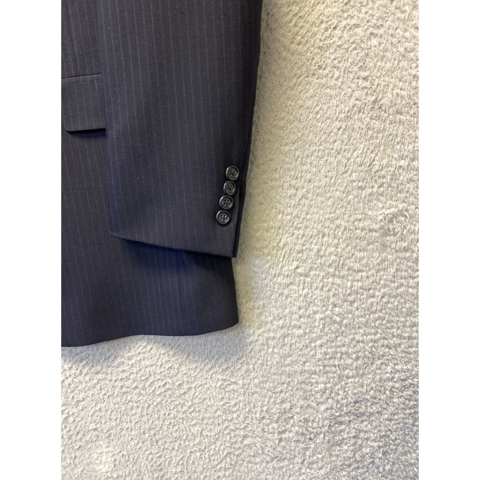 Hart Schaffner Marx Hart Schaffner & Marx Navy Blue Pin Stripe 2 Piece Suit 40L Classic Business Mens Size 40L - 4 Thumbnail