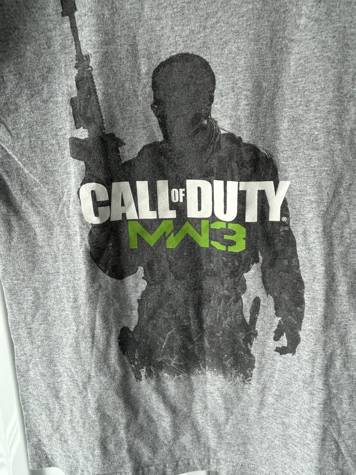Vintage Vintage Y2K Call of Duty MW3 Graphic Tee Size US S / EU 44-46 / 1 - 2 Thumbnail