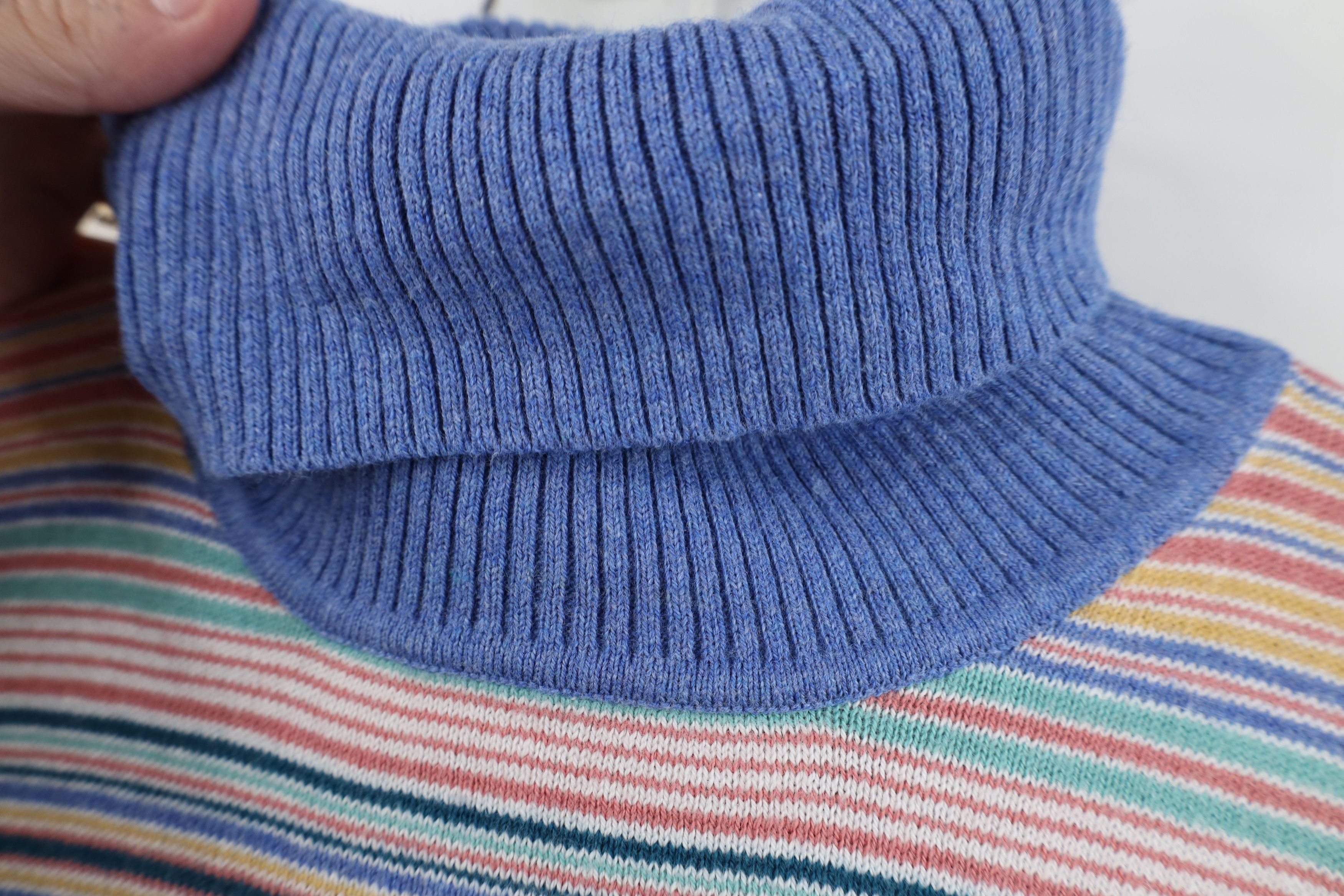 L.L. Bean Vintage LL Bean Cashmere Striped Knit Turtleneck Sweater Size L / US 10 / IT 46 - 6 Thumbnail