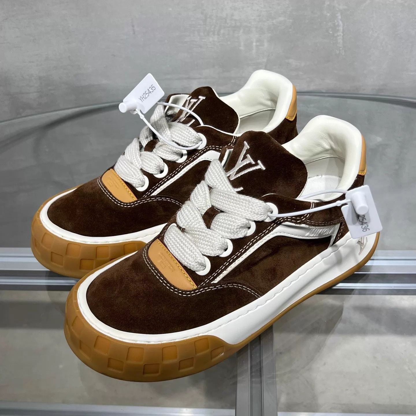 Louis Vuitton LV Tilted Brown Suede Sneakers UK6 EU40 Size US 7 / EU 40 - 2 Thumbnail