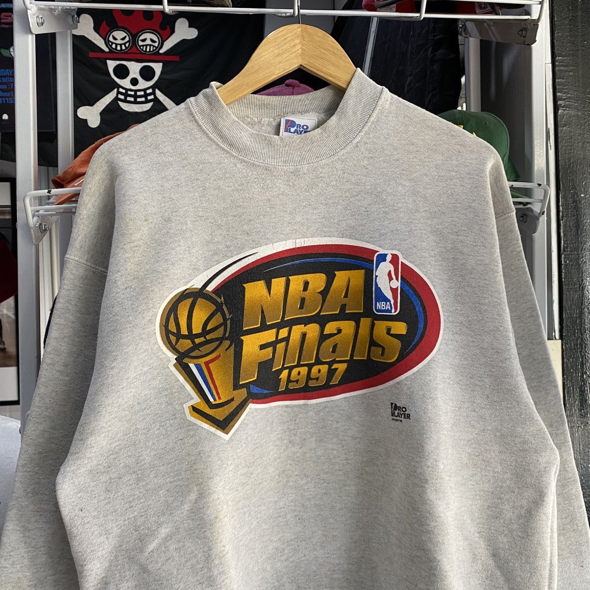 Pro Player × Vintage Vintage 1997 NBA Finals Crewneck Sweatshirt Size L Size US L / EU 52-54 / 3 - 3 Thumbnail