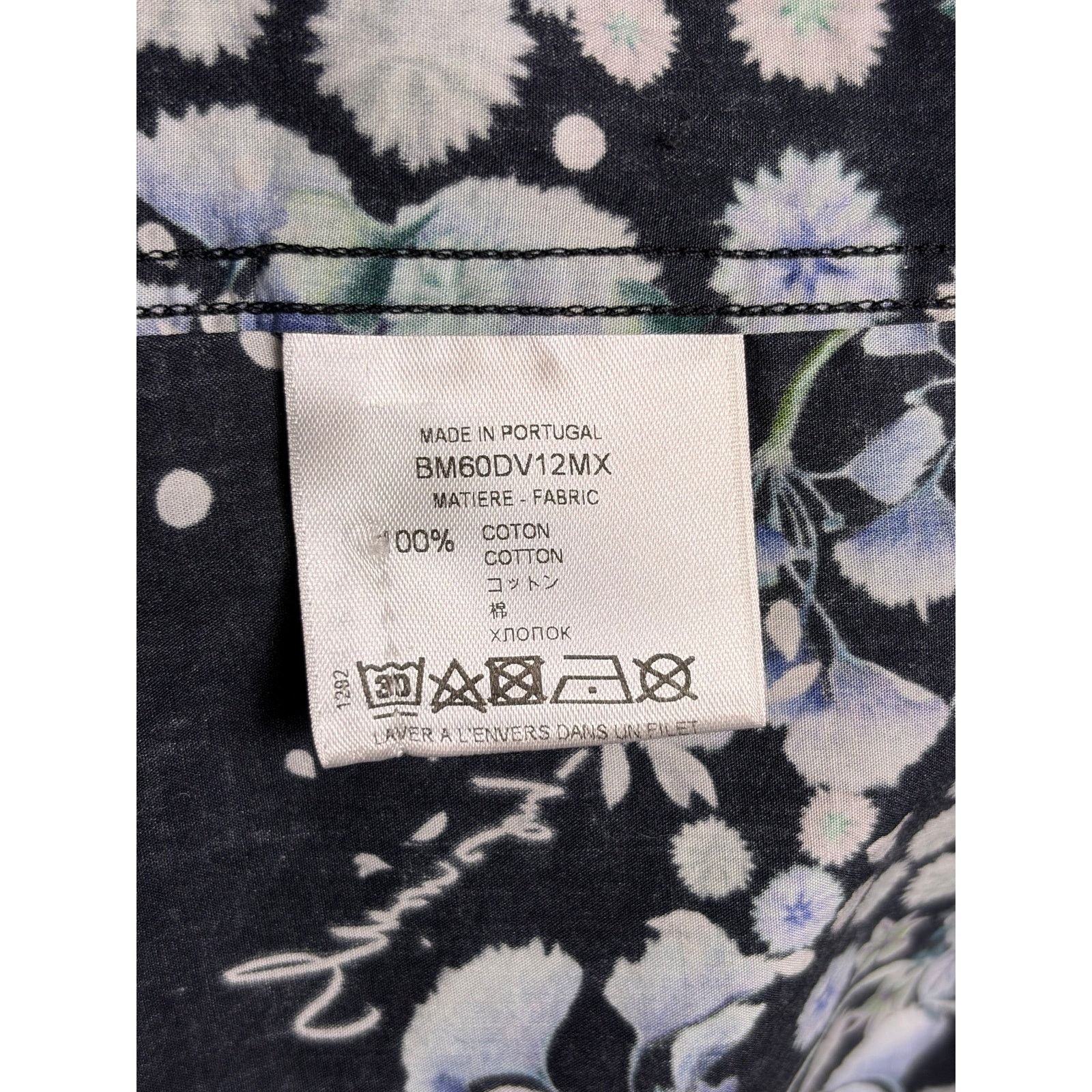 Givenchy Authentic Givenchy Camp Collar Button Down Hawaiian Shirt Size US L / EU 52-54 / 3 - 7 Thumbnail
