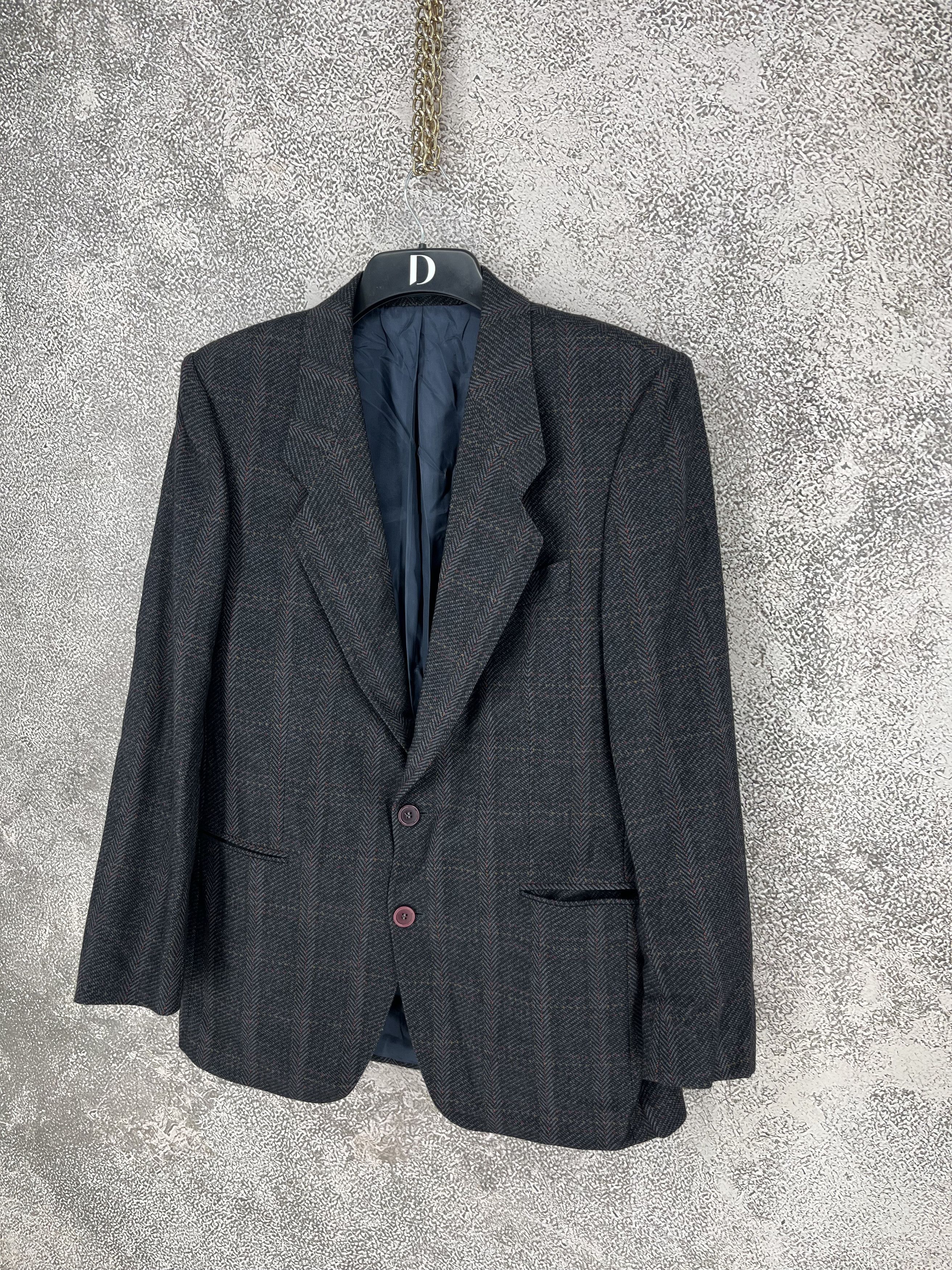 Hugo Boss Vintage Hugo Boss Paris Blazer — Two Button Classic Size 40S - 3 Thumbnail