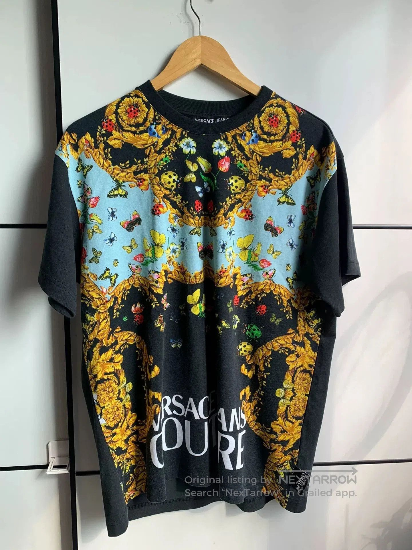 Versace Jeans Couture Versace Jeans Couture Plant Print Tee. Size US M / EU 48-50 / 2 - 1 Thumbnail