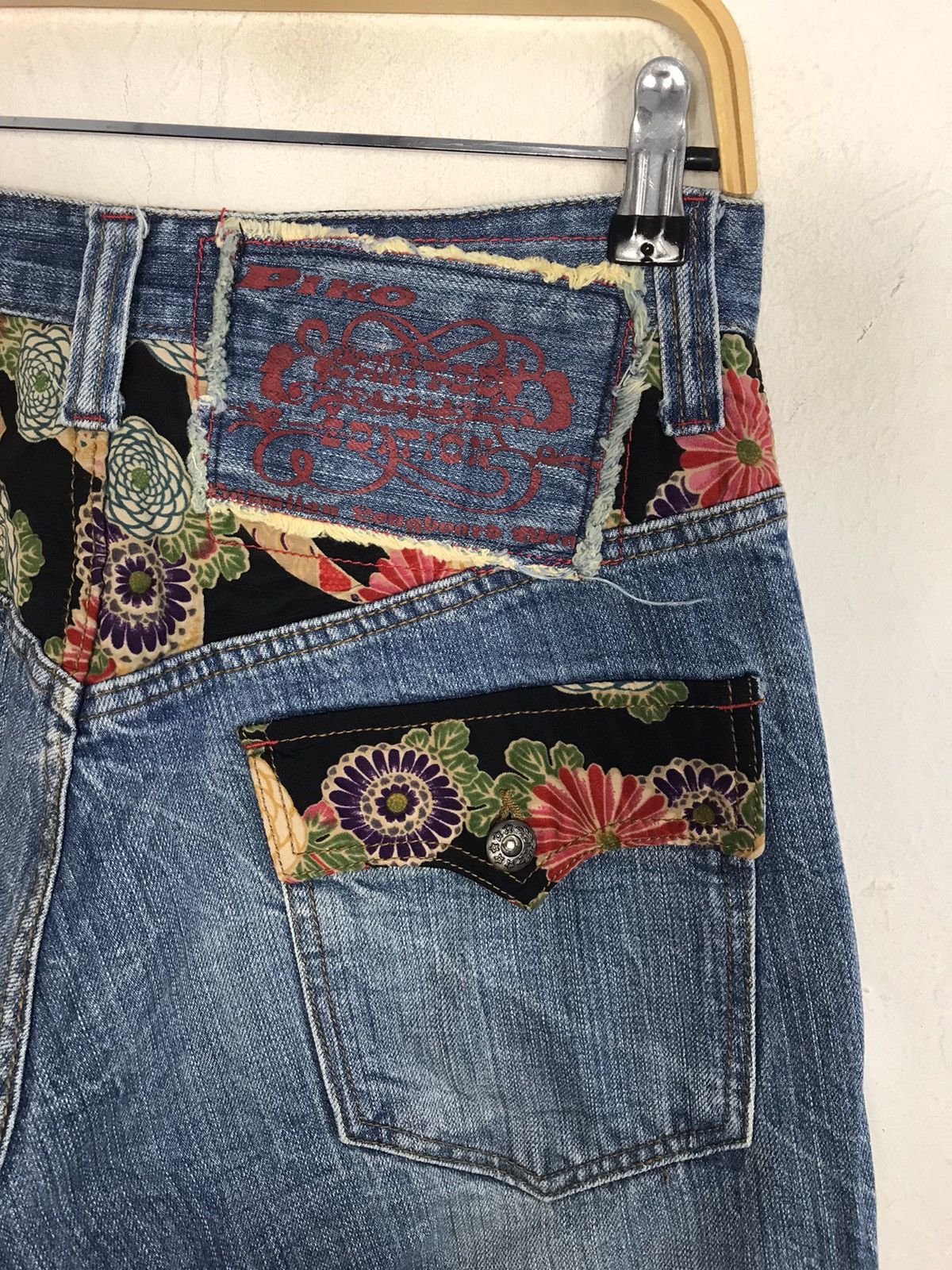 Japanese Brand Piko Hawaiian Longboard Surf Floral Design Indigo Size US 30 / EU 46 - 6 Thumbnail
