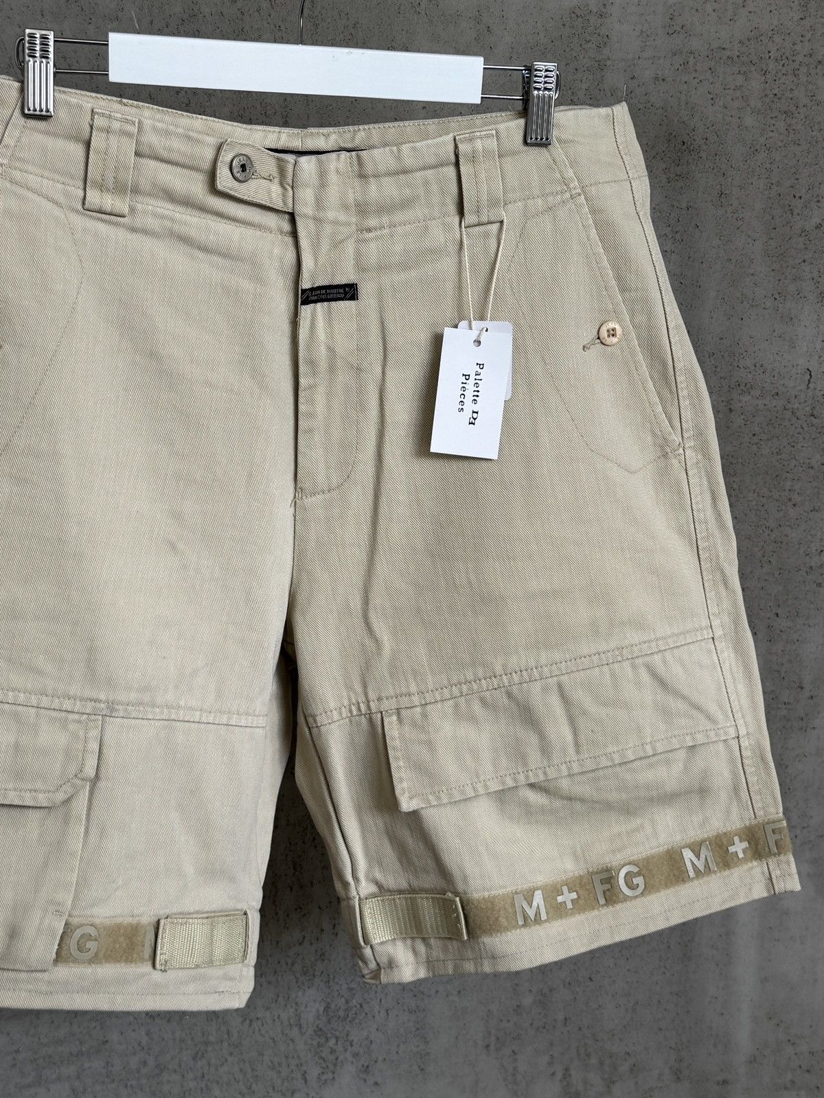 Marithe + Francois Girbaud Marithé + François Girbaud Taped Cargo Shorts Size US 34 / EU 50 - 3 Thumbnail