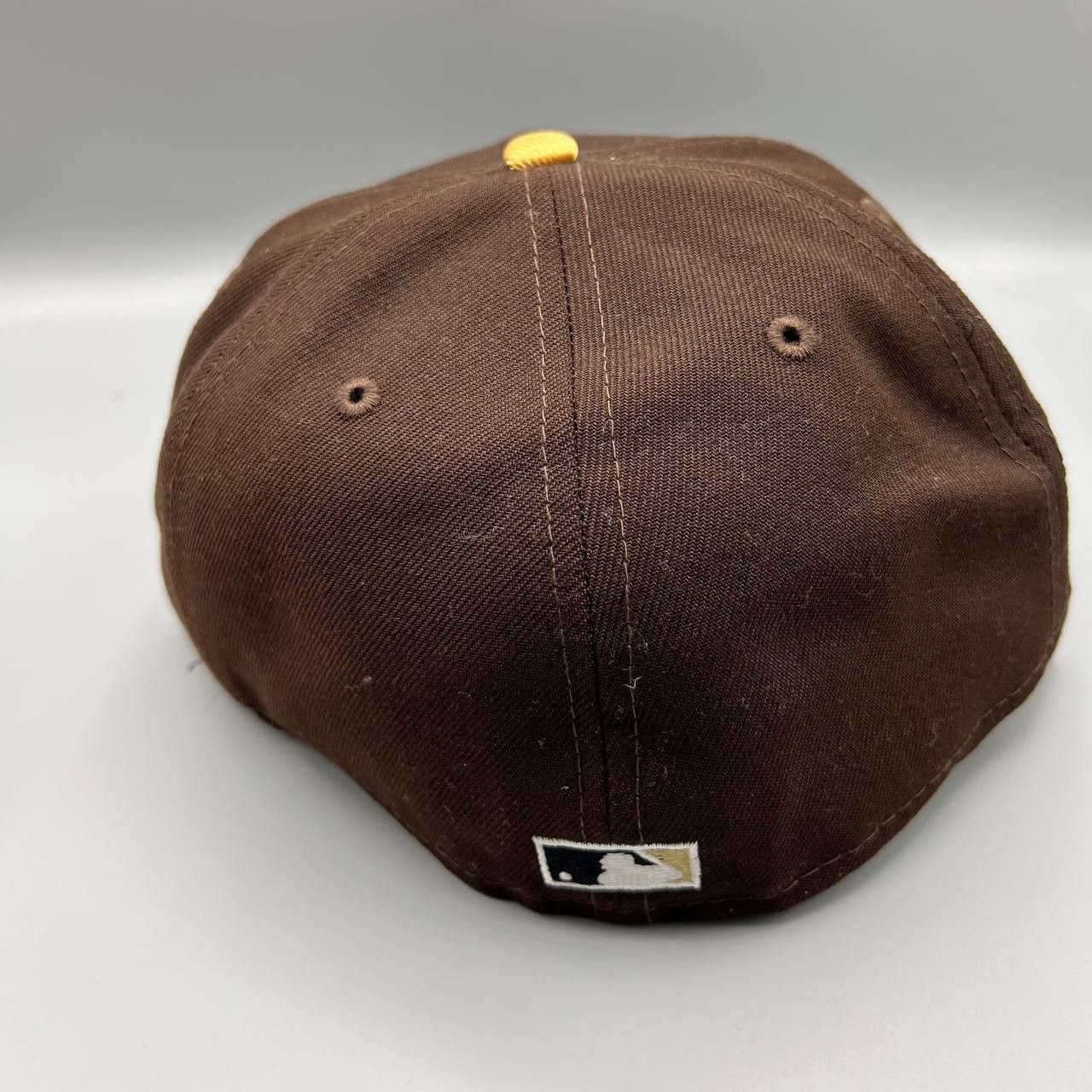 New Era Toronto Blue Jays Hat Men 7 1/2 Corduroy MLB Fitted Cap Size ONE SIZE - 6 Thumbnail