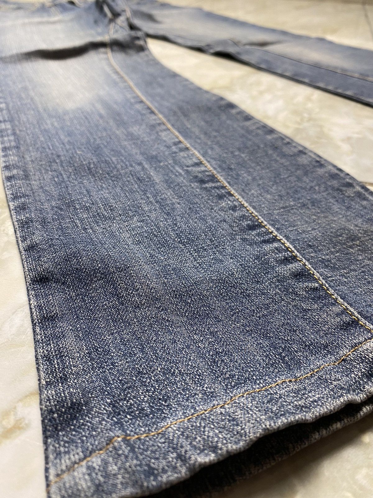 Japanese Brand Wellbeing Vintage Japanese Flare Jeans Size 28" / US 6 / IT 42 - 9 Thumbnail