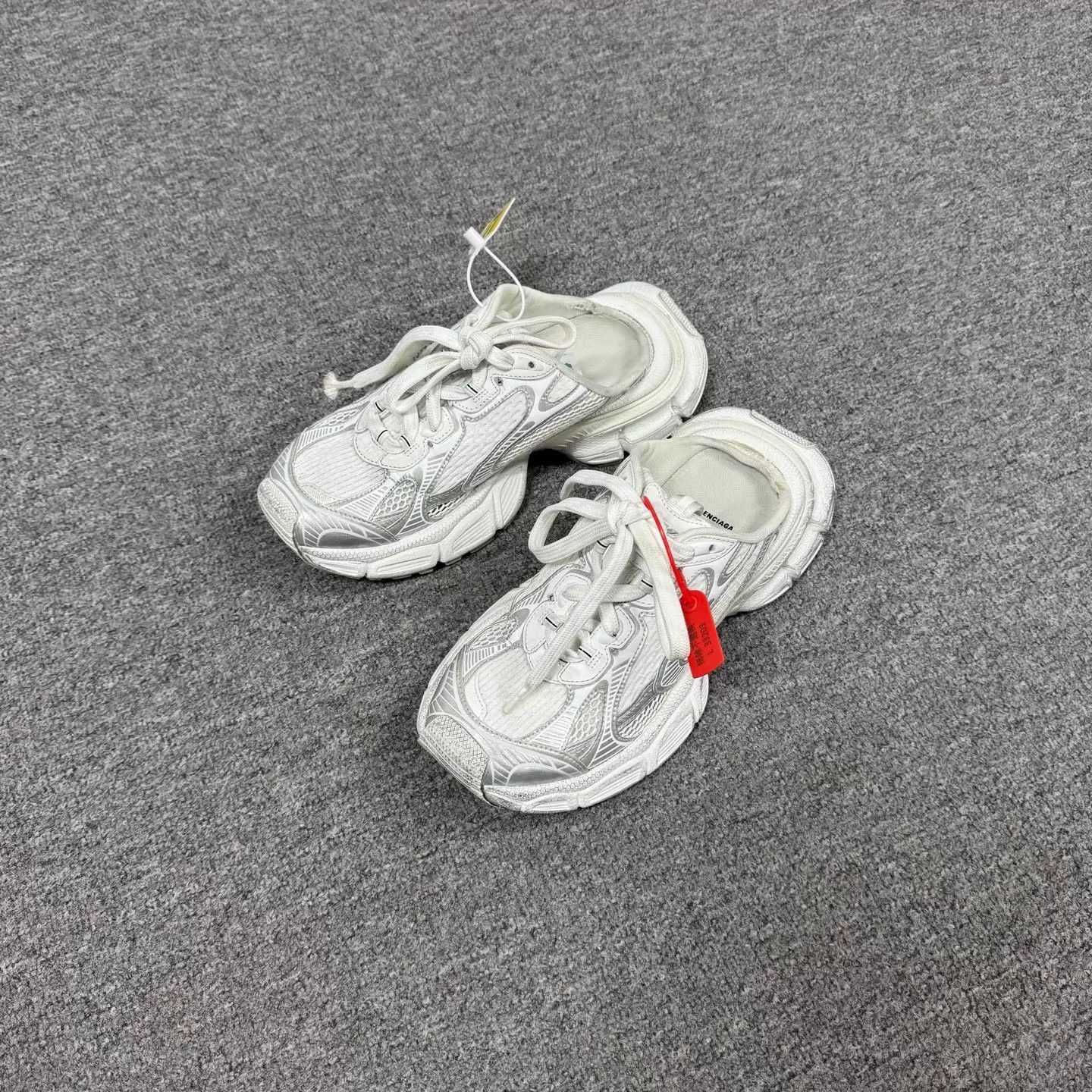 Balenciaga Balenciaga 3XL Mule White Mesh 40 98 New Size US 10 / IT 40 - 1 Thumbnail