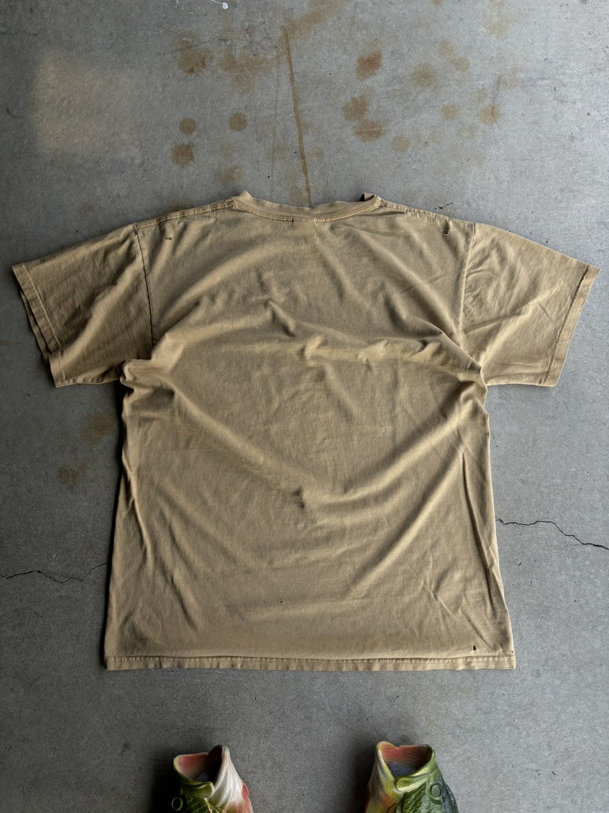 Vacation × Vintage Crazy Maui 90s Faded Mustard Yellow Boxy Vacation Tee Size US L / EU 52-54 / 3 - 2 Thumbnail
