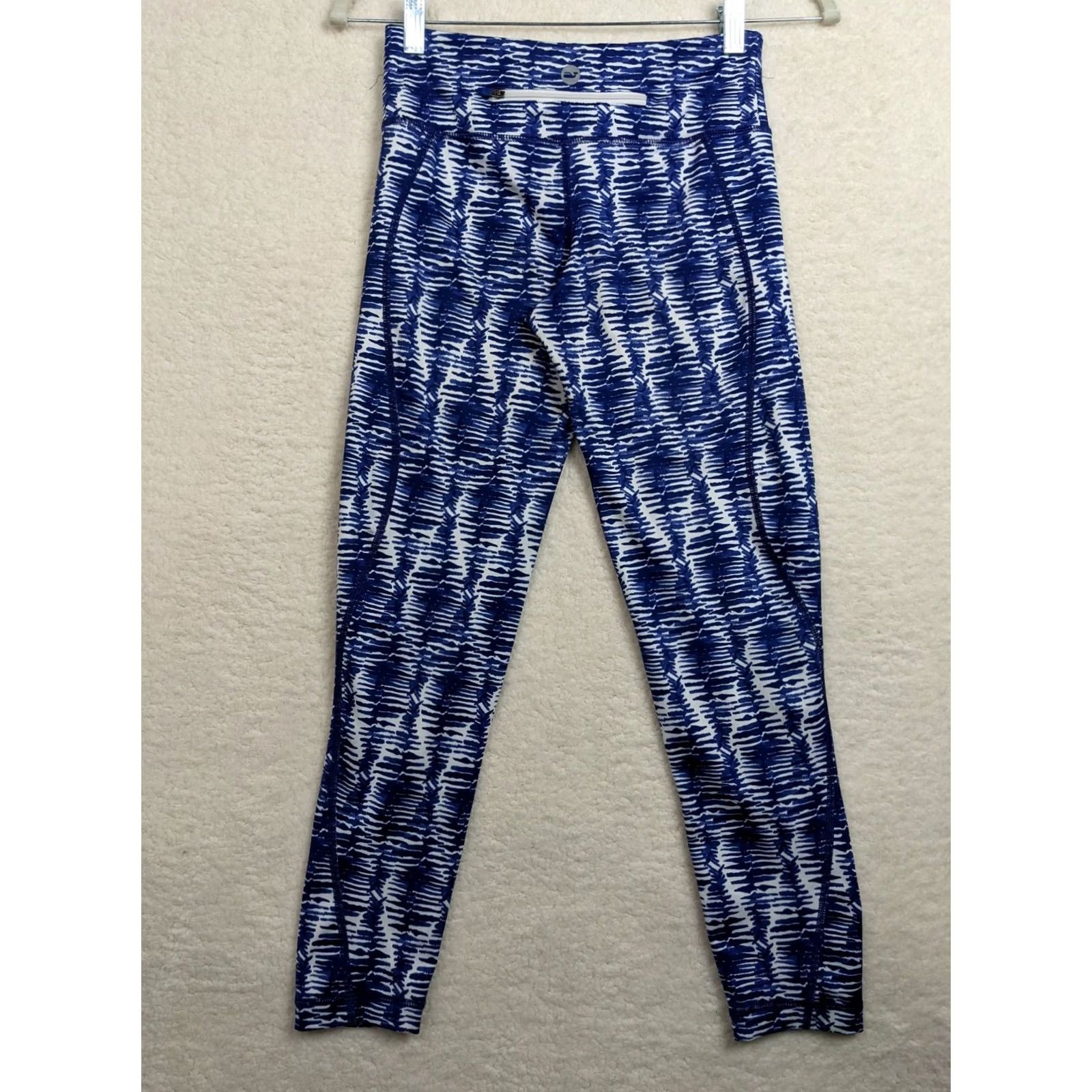 Vineyard Vines Vineyard Vines Women's Performance Leggings XS blue pattern Ombré Pattern Multicolor Activewear Skinny Pull On XS Womens Size 26" / US 2 / IT 38 - 5 Thumbnail