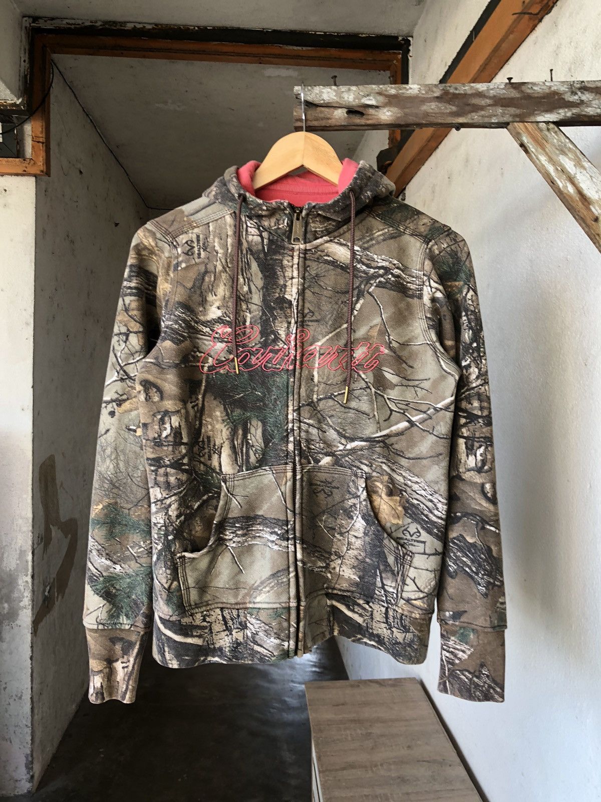image of Vintage Carhartt Realtree Zipper Up Hoodie, Women's (Size Small)