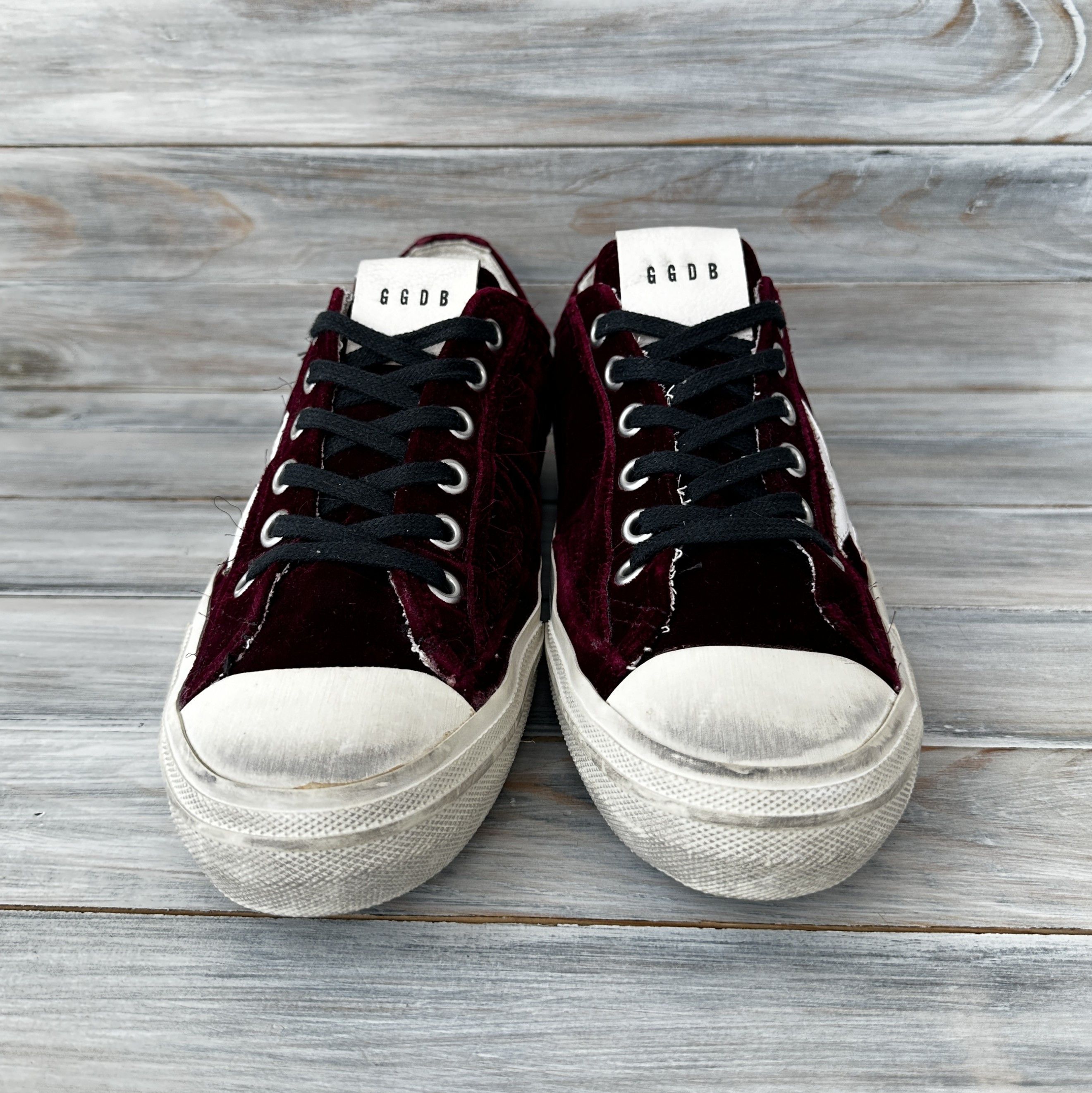 DELUXE × Golden Goose Golden Goose VSTAR2 Velvet Burgundy Made In Italy Sneakers Size US 7 / EU 40 - 21 Thumbnail