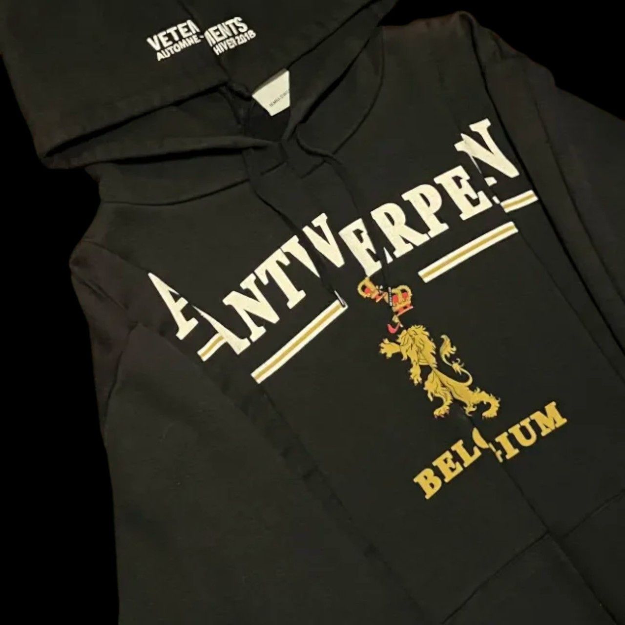 Vetements Vetements AW18 Reconstructed Hoodie Size US S / EU 44-46 / 1 - 2 Thumbnail