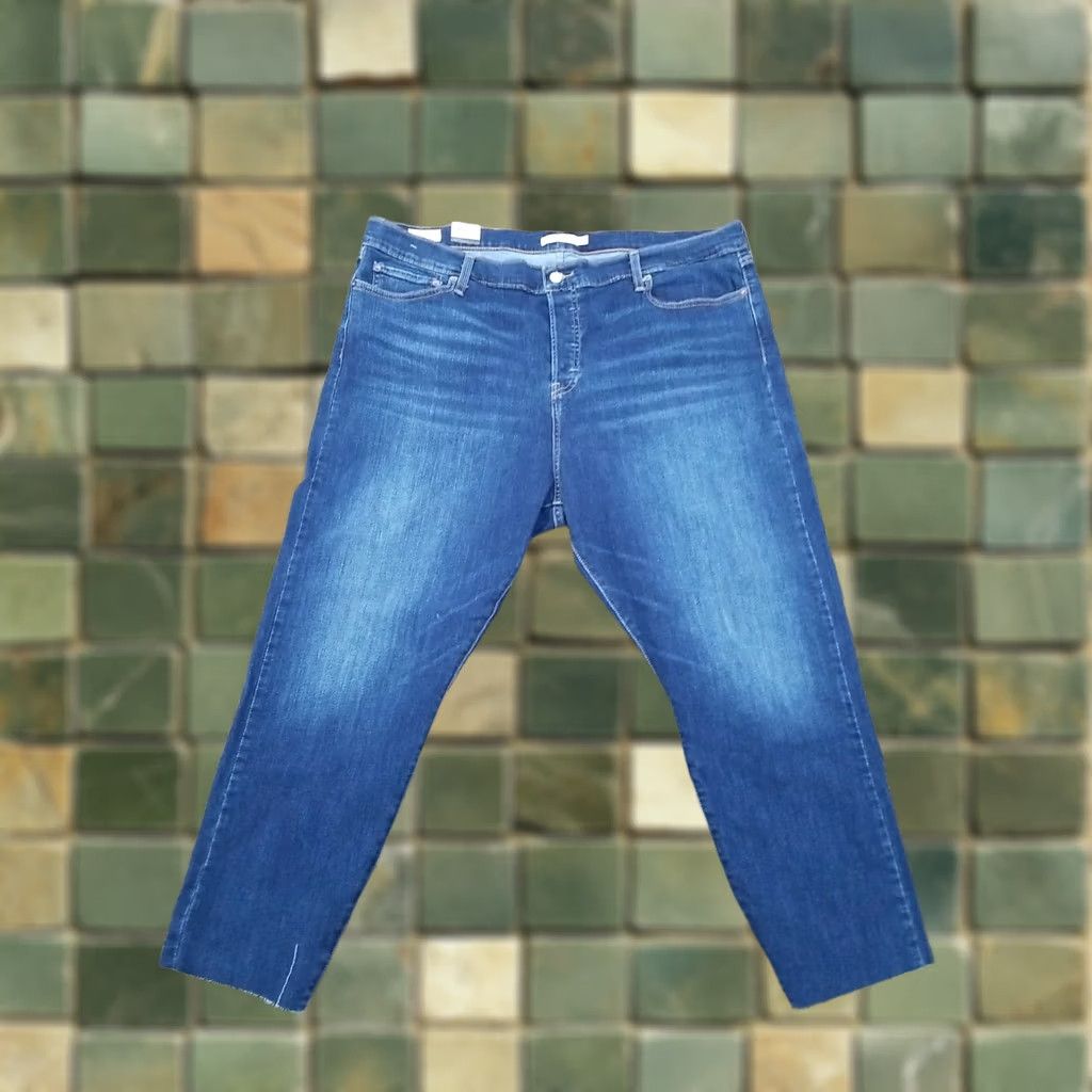 Levi's Levi’s Premium Wedgie Fit Skinny Jeans Women 22w Dark Wash Raw Hem Jeans 90s Retro Mens? Size 40" / US 18 - 1 Thumbnail