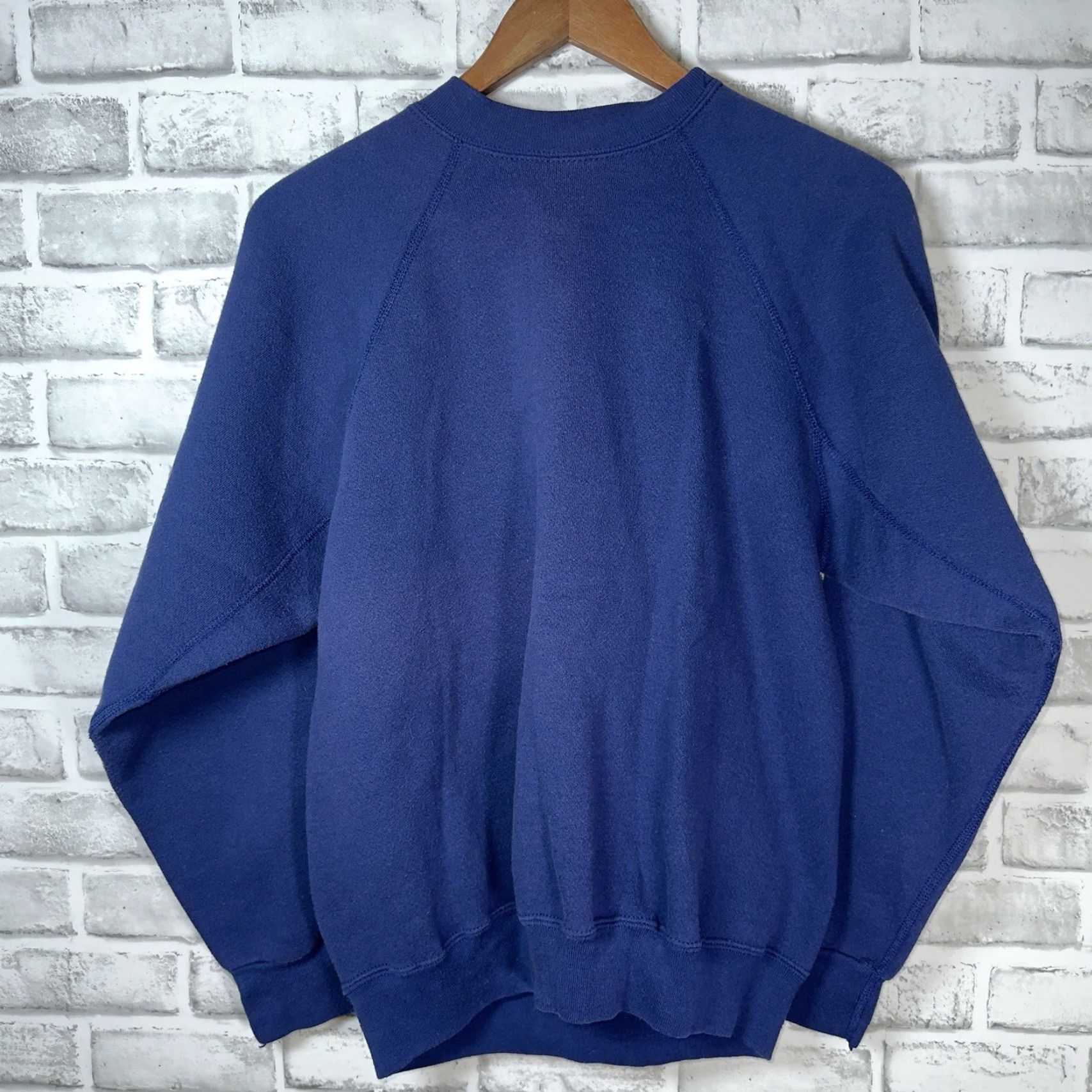 Vintage DISCUS ATHLETIC Prescott Soccer Sweatshirt Pullover Mens M Blue Cotton Blend USA Athletic Fit 90s Theme Size US M / EU 48-50 / 2 - 5 Thumbnail