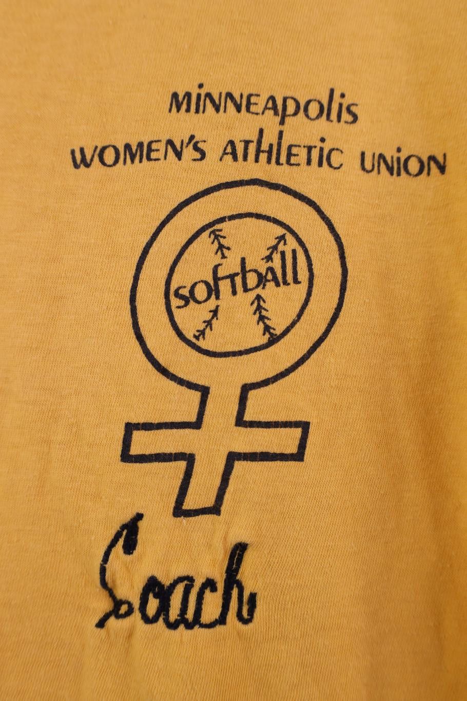 Vintage Vintage 70s Minneapolis Athletic Union Softball T-Shirt USA Size L / US 10 / IT 46 - 4 Thumbnail